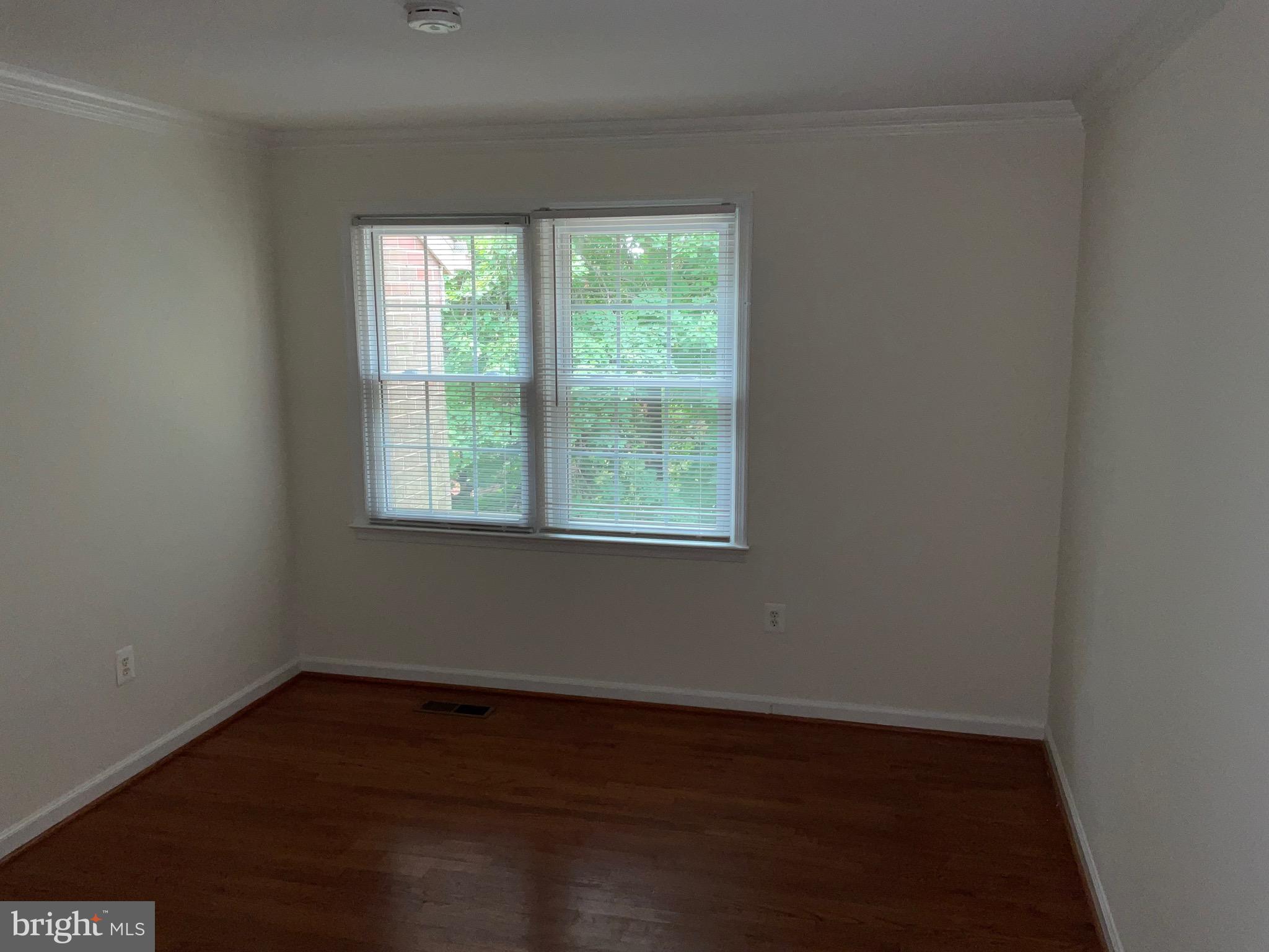 OLD GEORGETOWN VILLAGE - Residential Lease