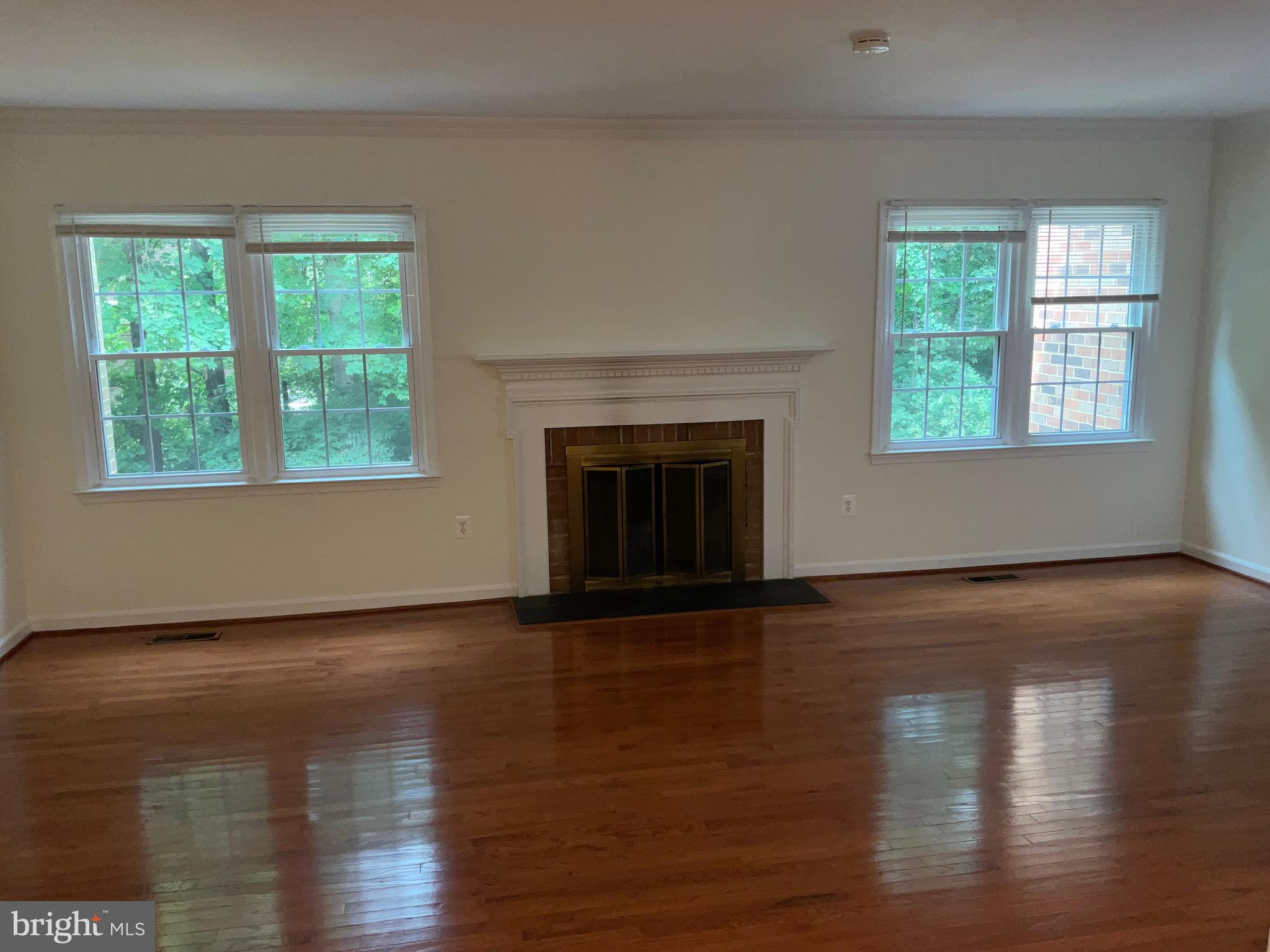 OLD GEORGETOWN VILLAGE - Residential Lease