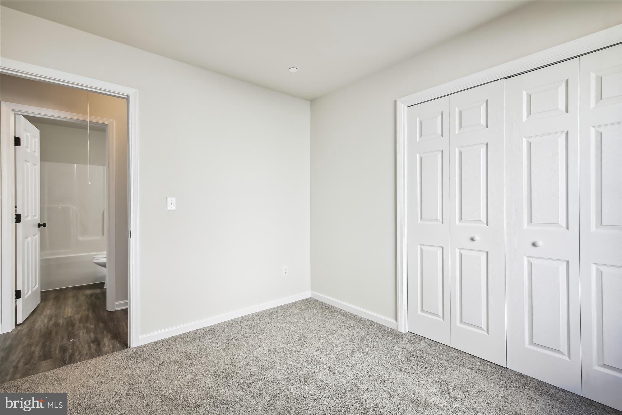 CHESTER ARMS - Residential