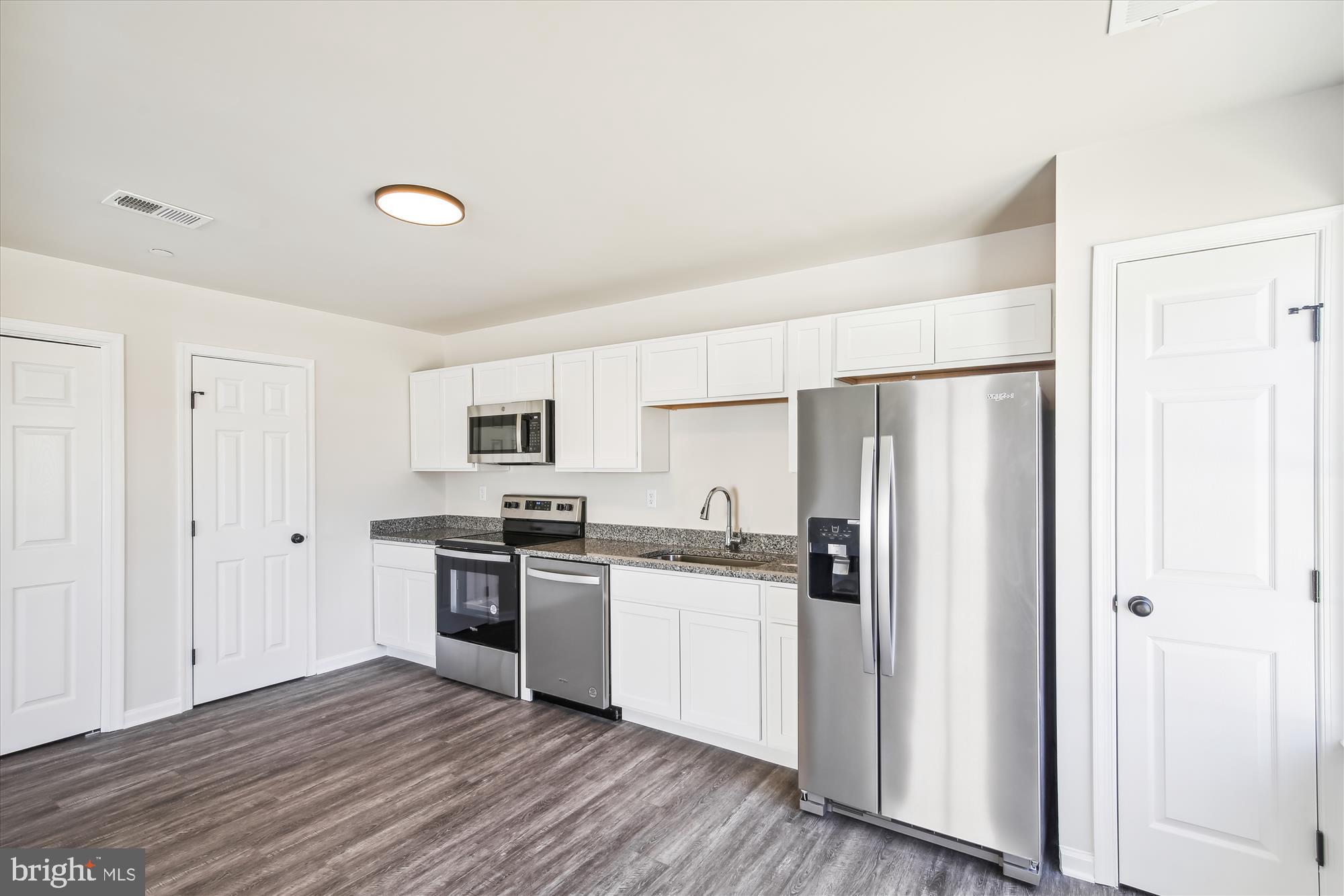 CHESTER ARMS - Residential