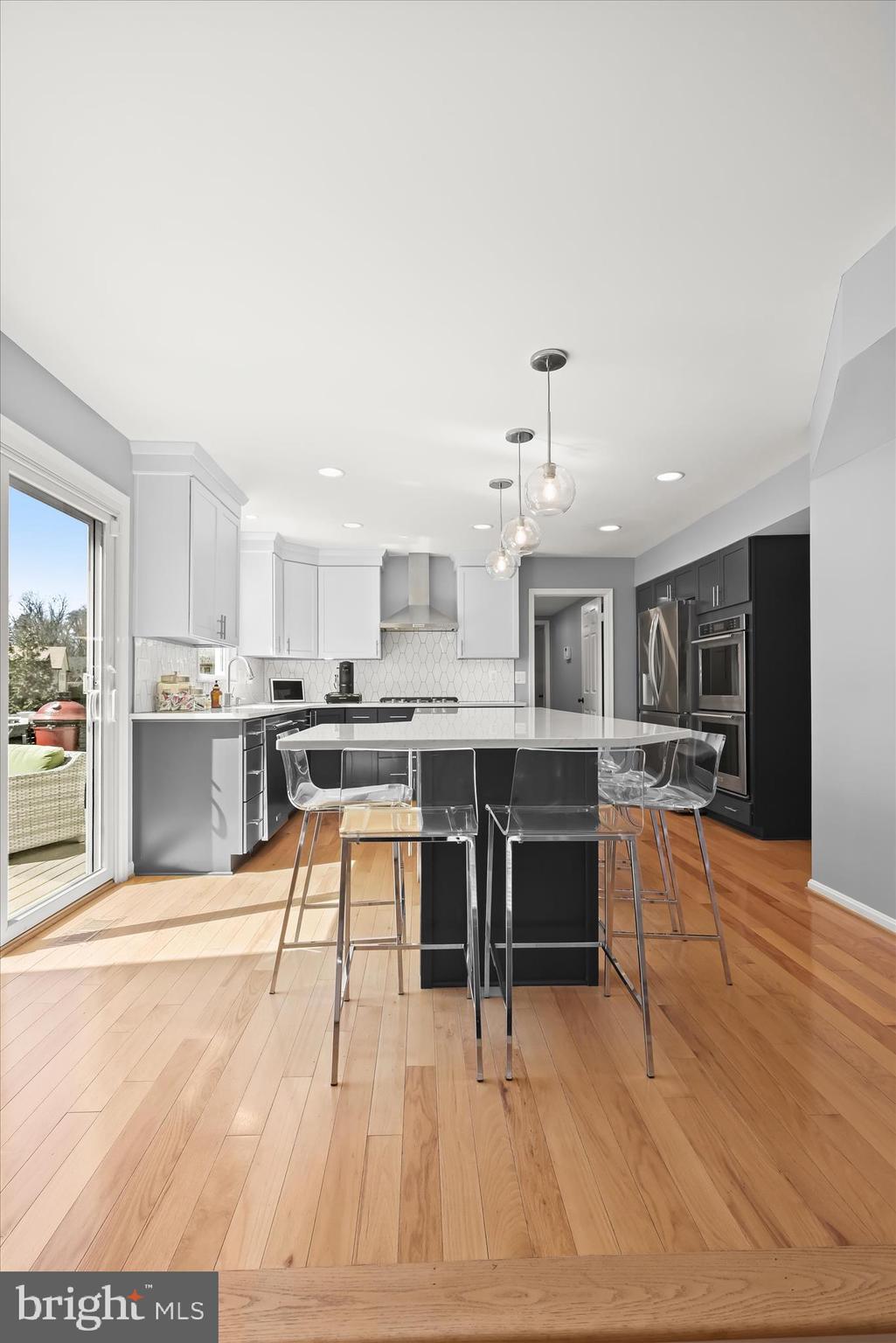 BURLEIGH MANOR - Residential