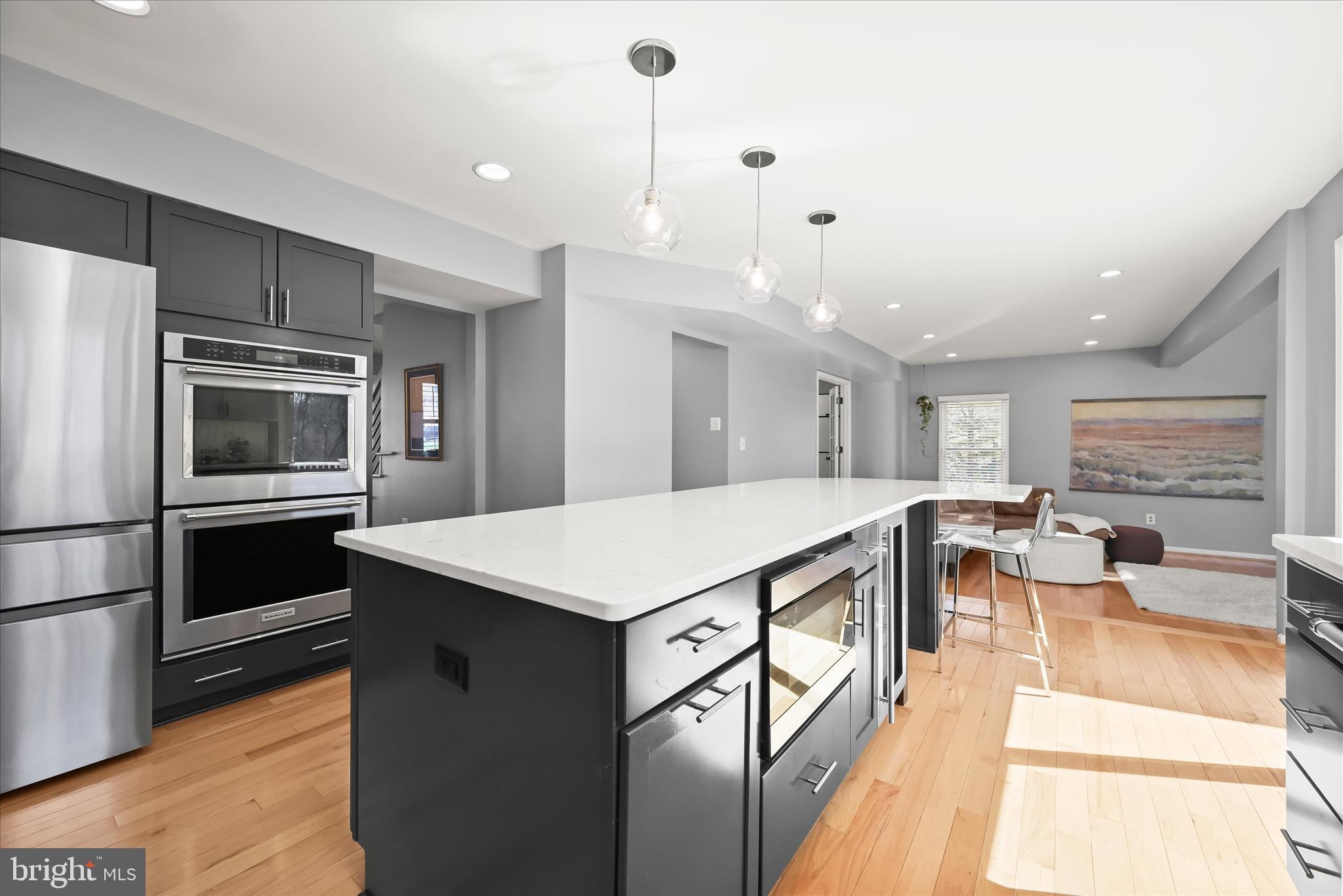 BURLEIGH MANOR - Residential