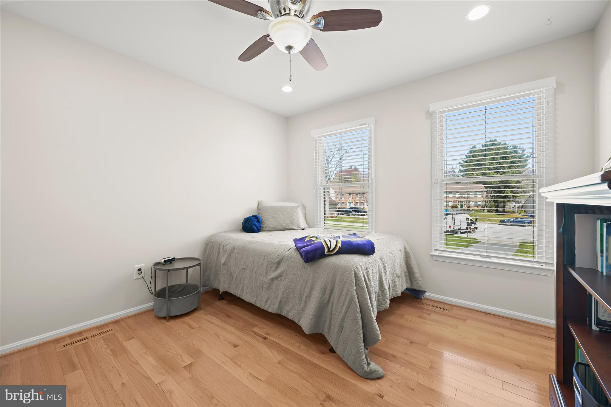 BURLEIGH MANOR - Residential