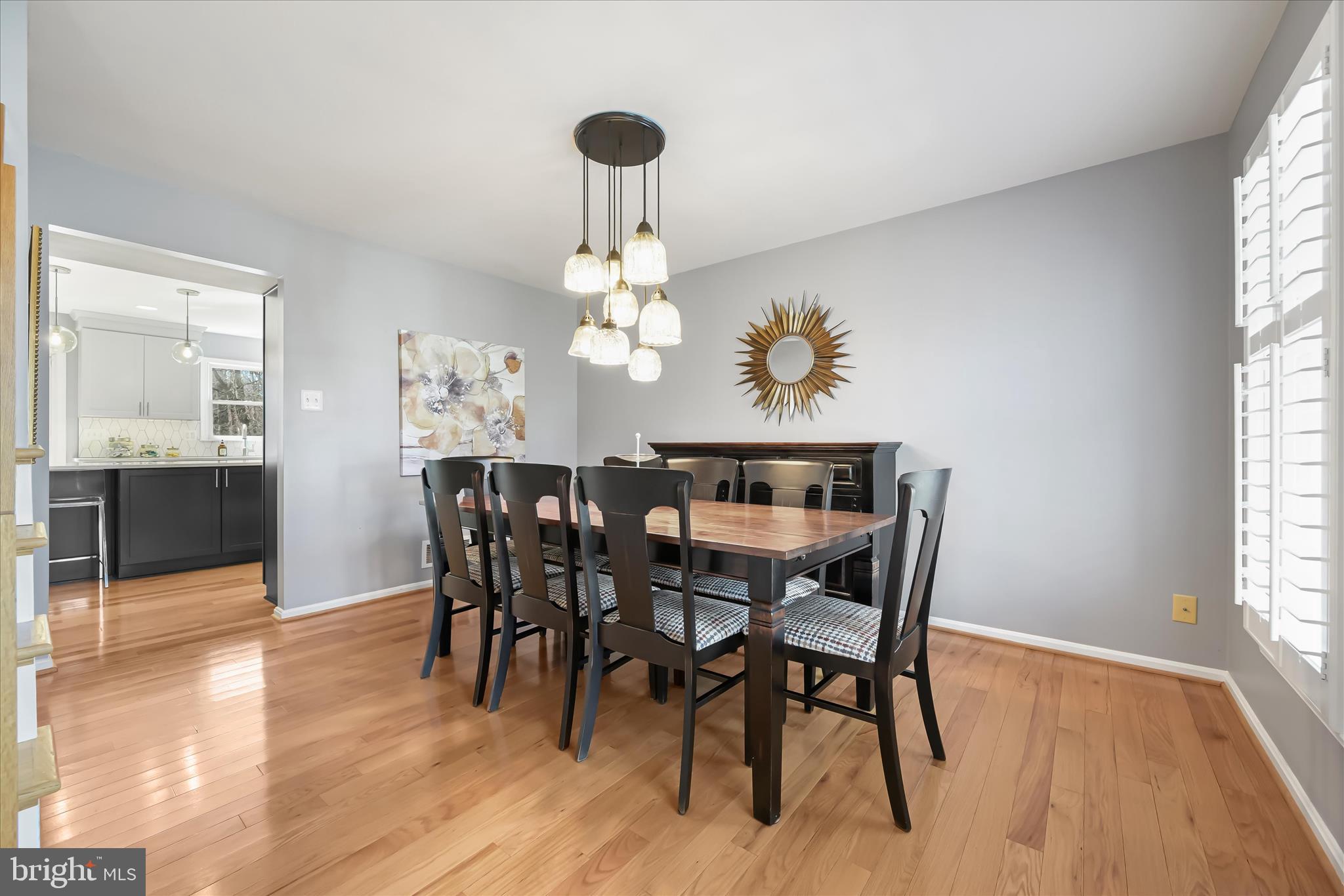 BURLEIGH MANOR - Residential