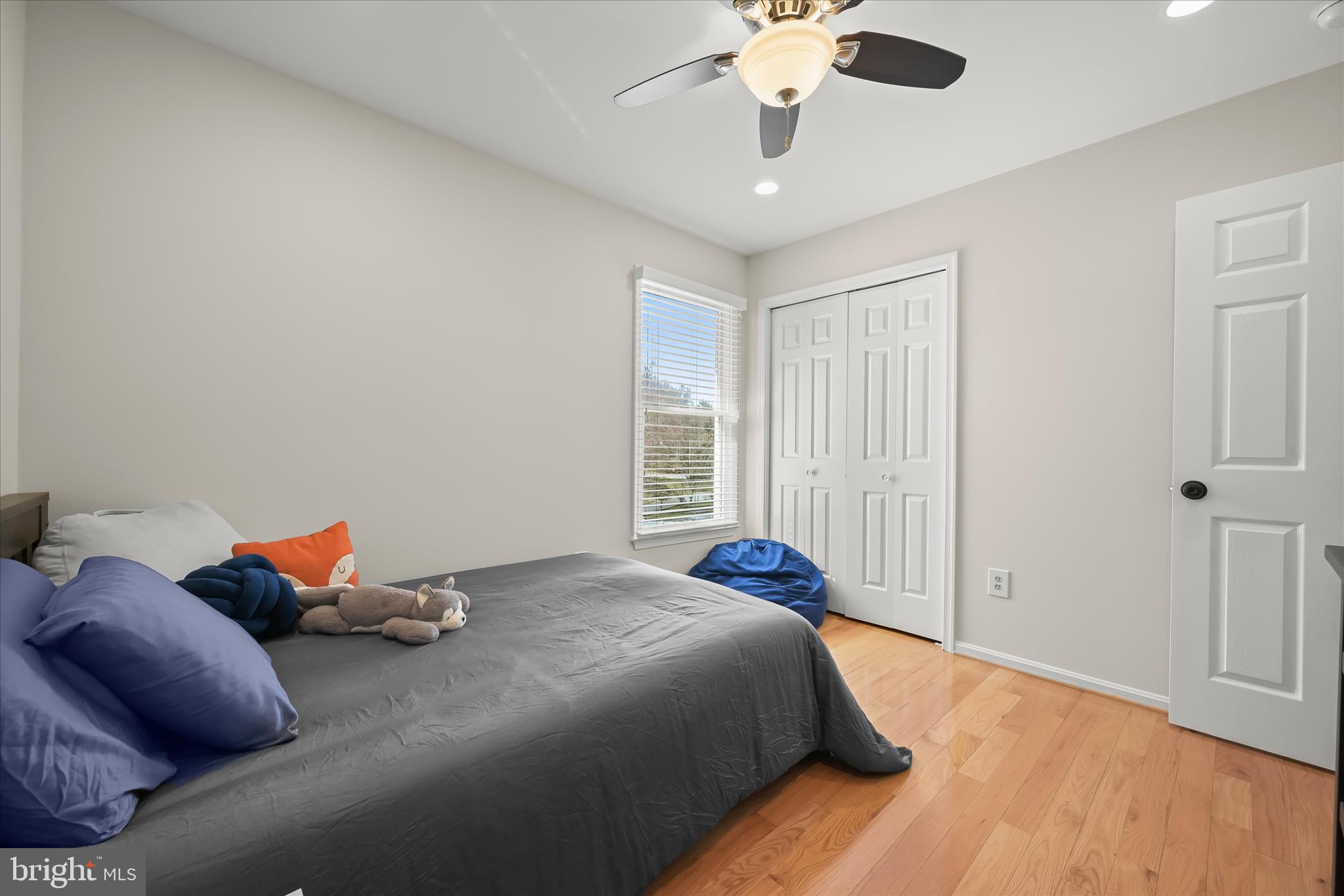 BURLEIGH MANOR - Residential