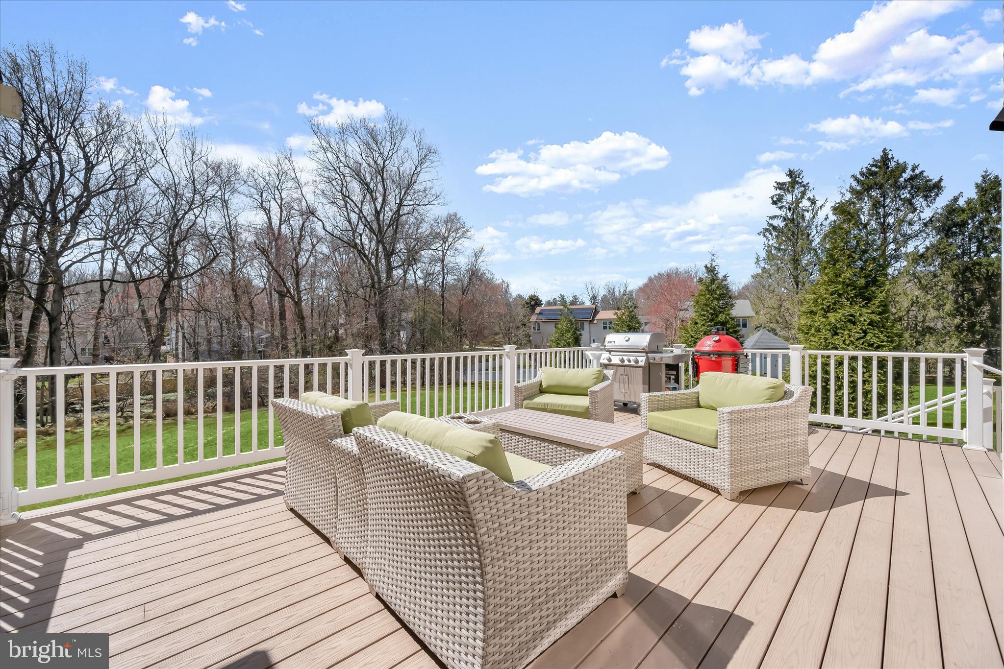 BURLEIGH MANOR - Residential