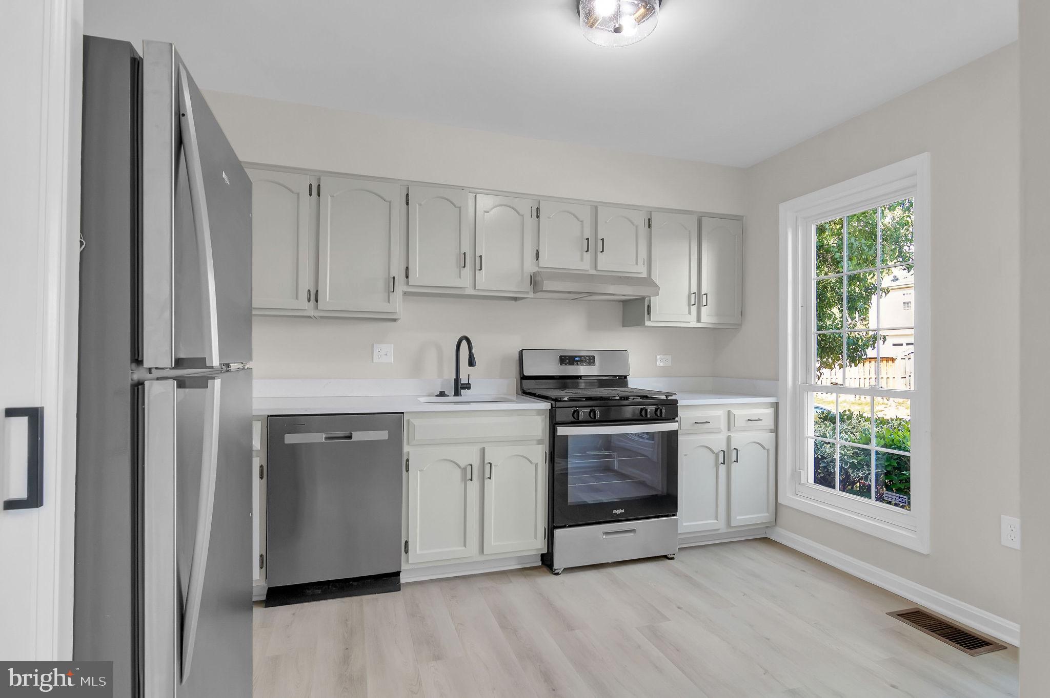 8493 BUCKEYE COURT