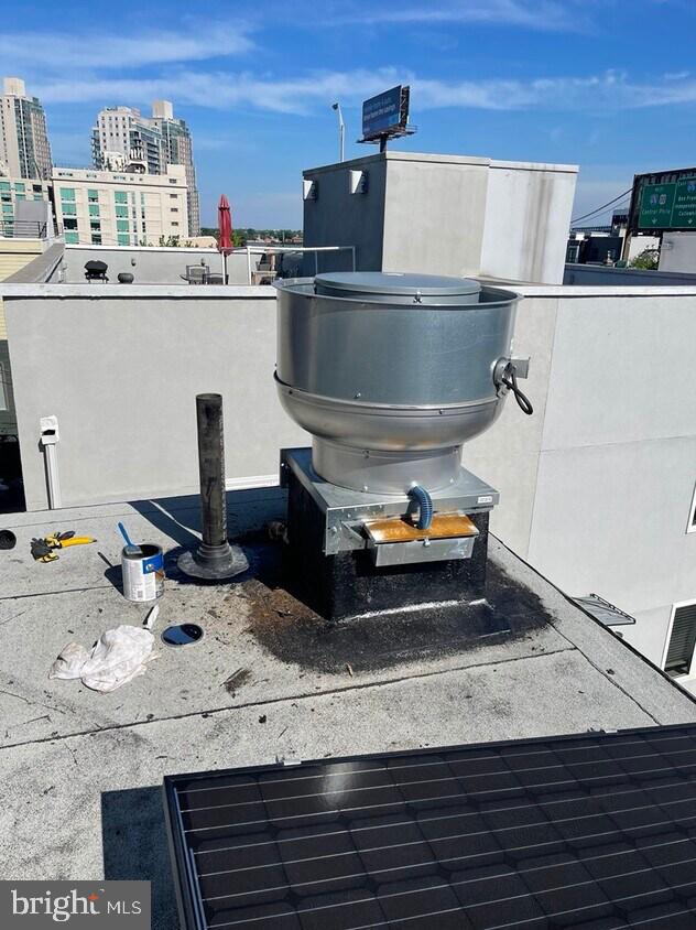 NORTHERN LIBERTIES - Commercial Sale