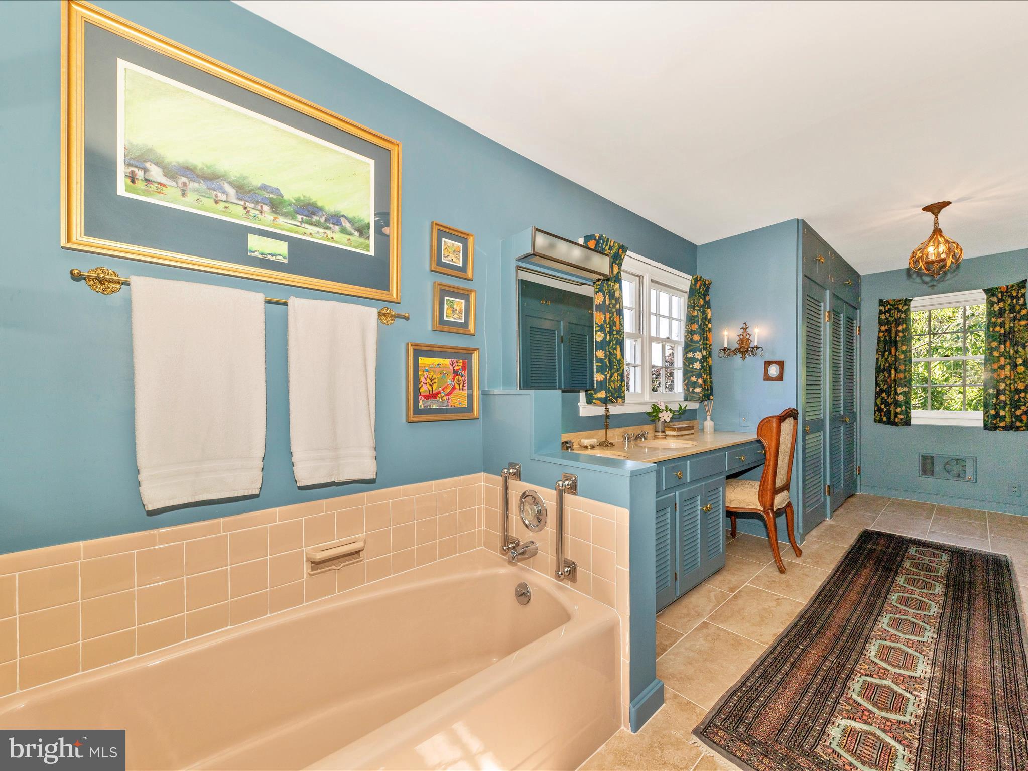 DOWNTOWN FREDERICK - Residential