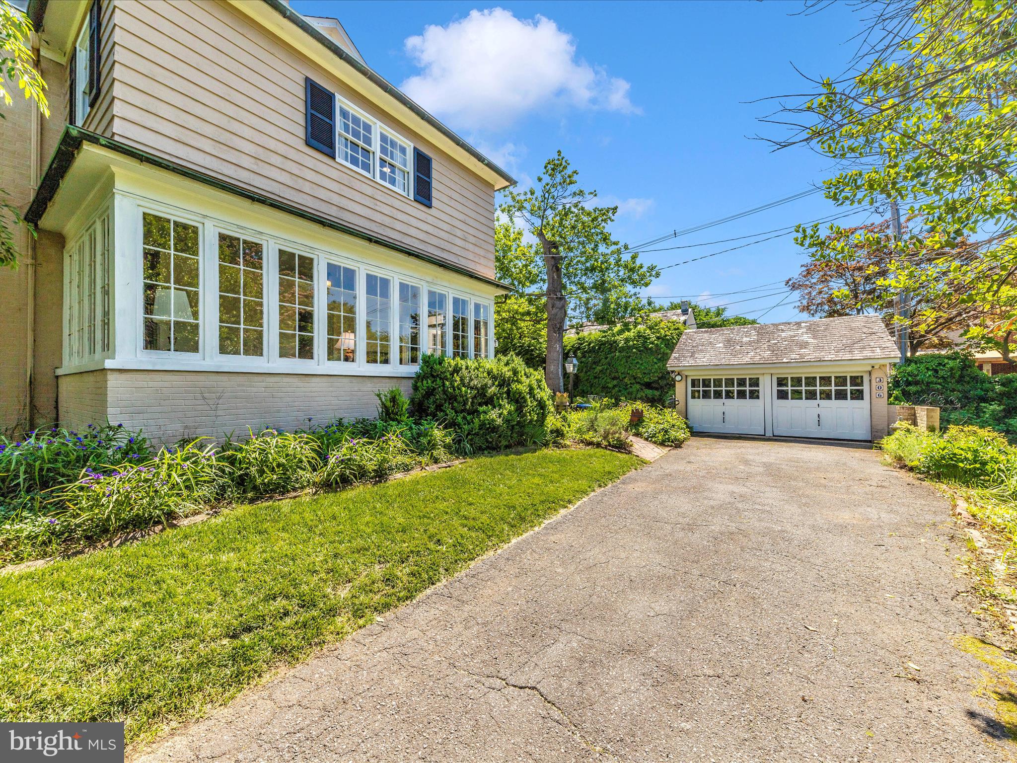 DOWNTOWN FREDERICK - Residential