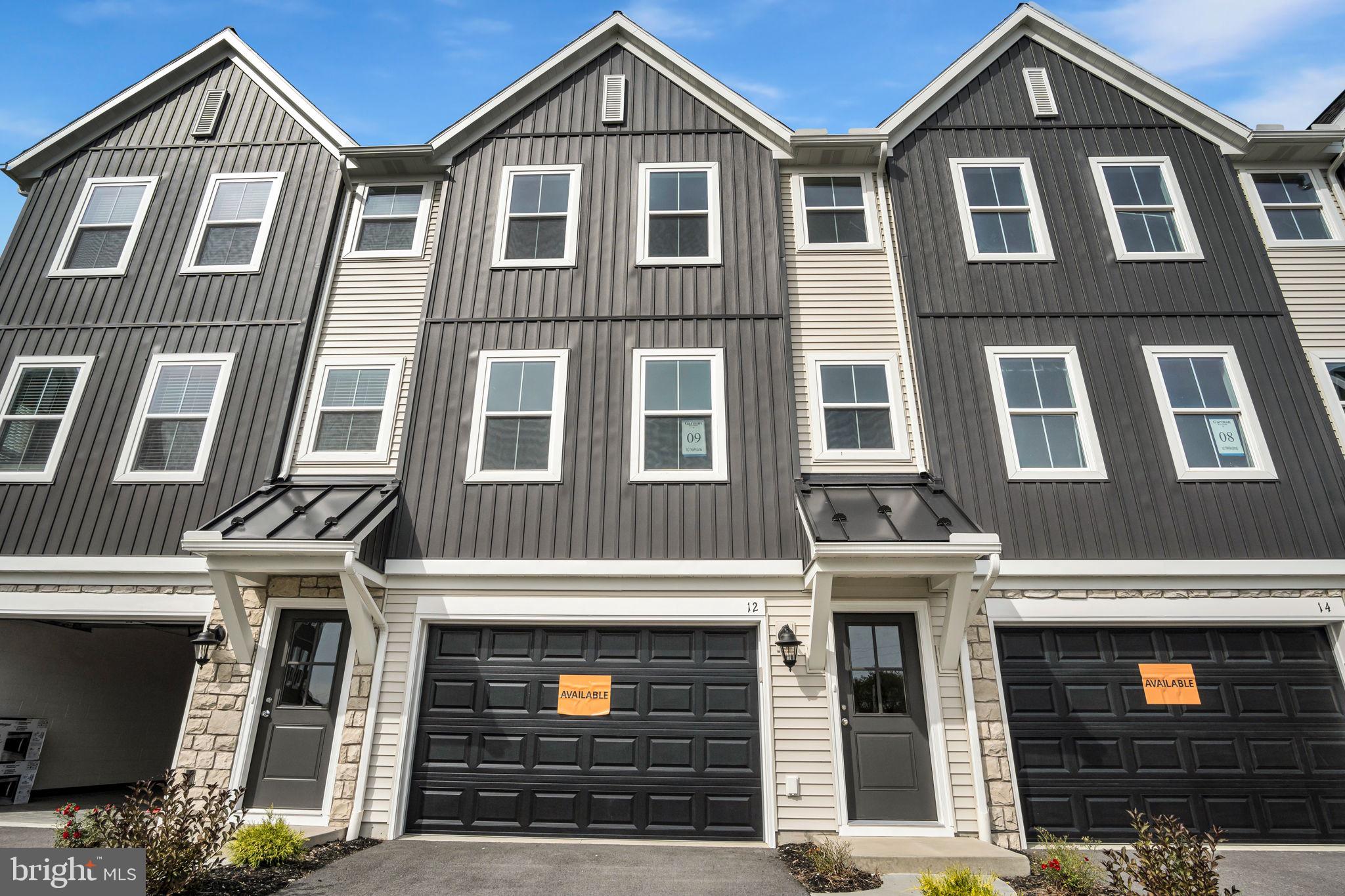 CREEK TERRACE - Residential