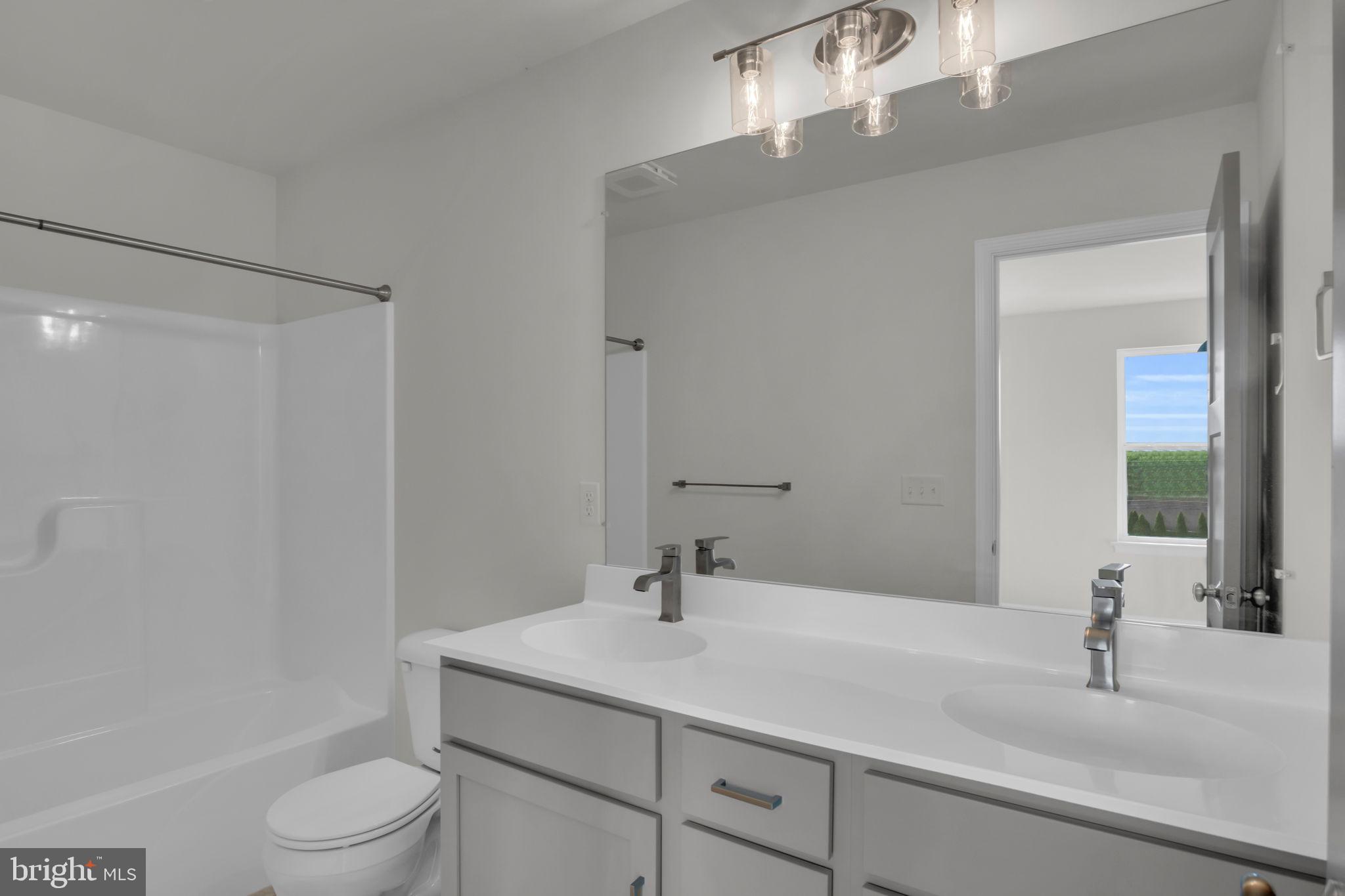 CREEK TERRACE - Residential