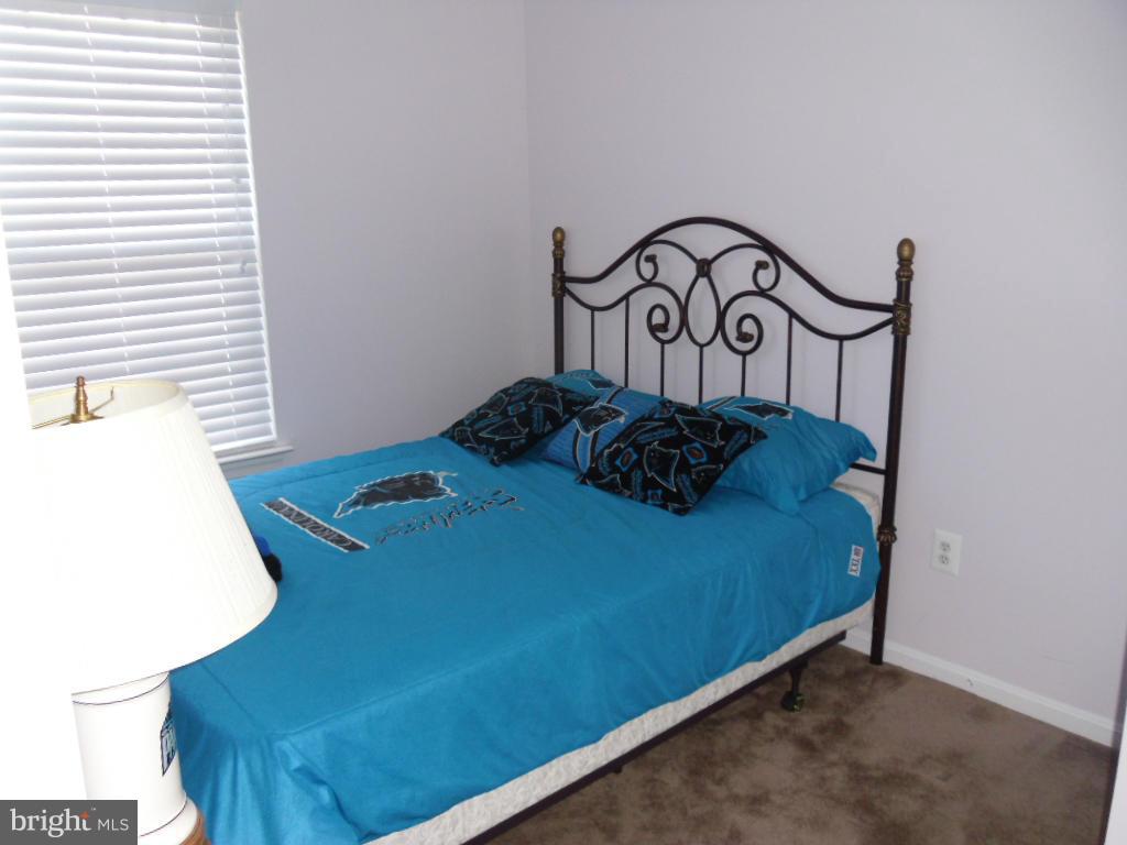 CARRIAGE PINES/LAKE VILL - Residential Lease