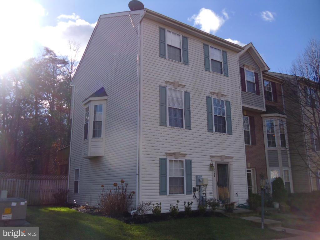 CARRIAGE PINES/LAKE VILL - Residential Lease