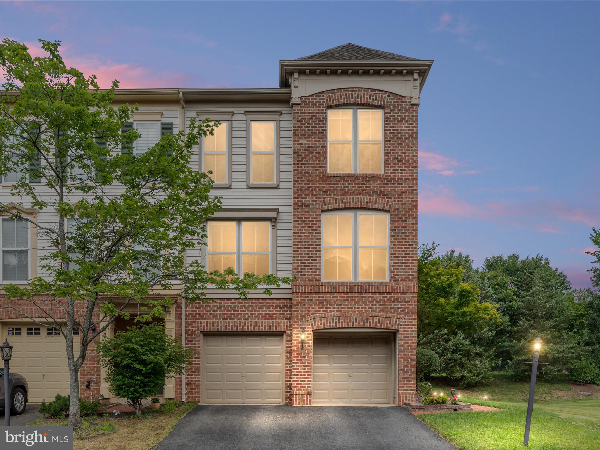 21417 FALLING ROCK TERRACE