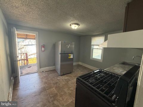 205 JONES AVENUE 2 BURLINGTON NJ 08016