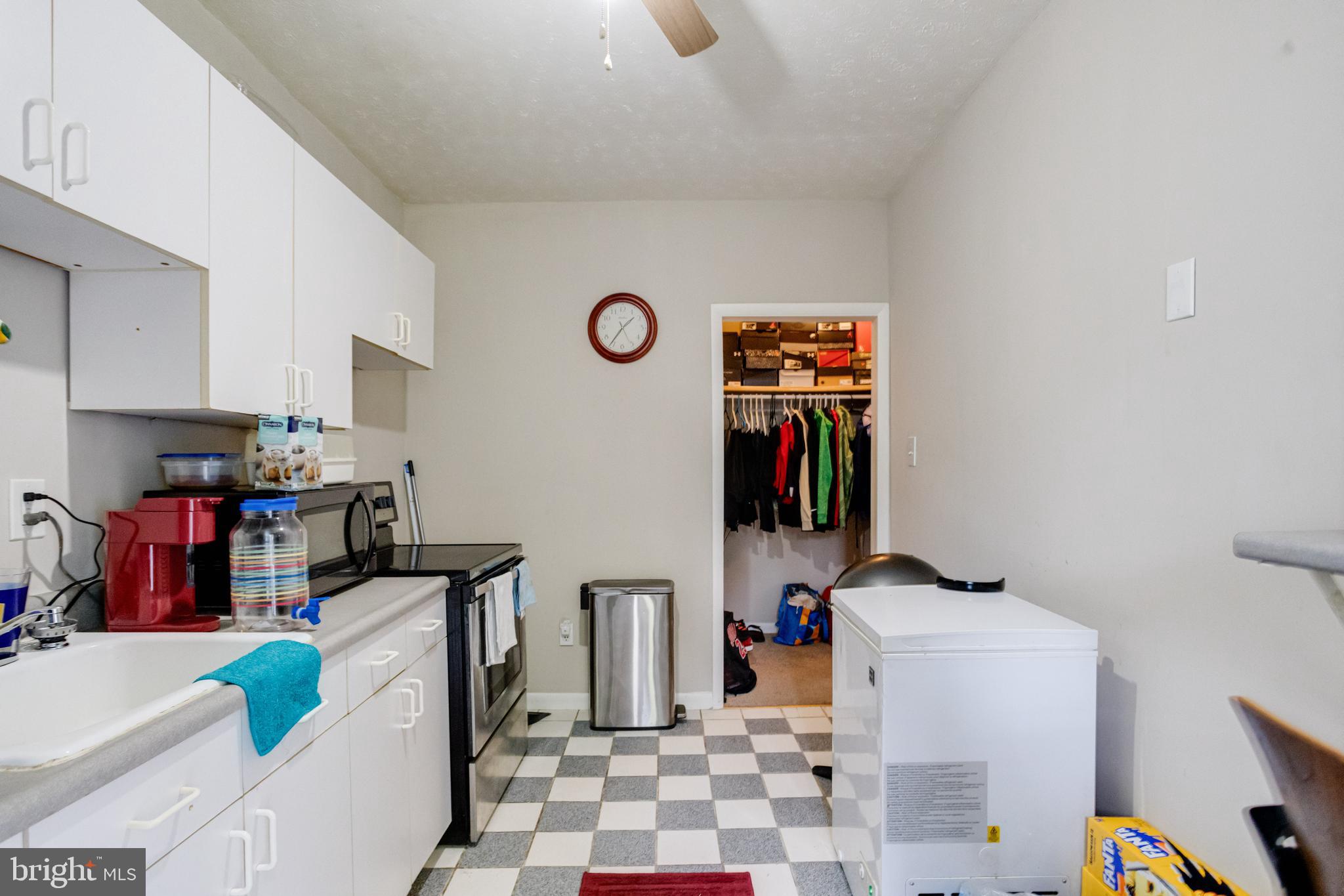 PARKVILLE - Residential Income