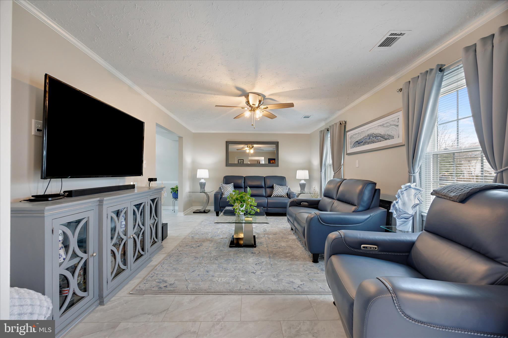 WESTLAKE VILLAGE - Residential