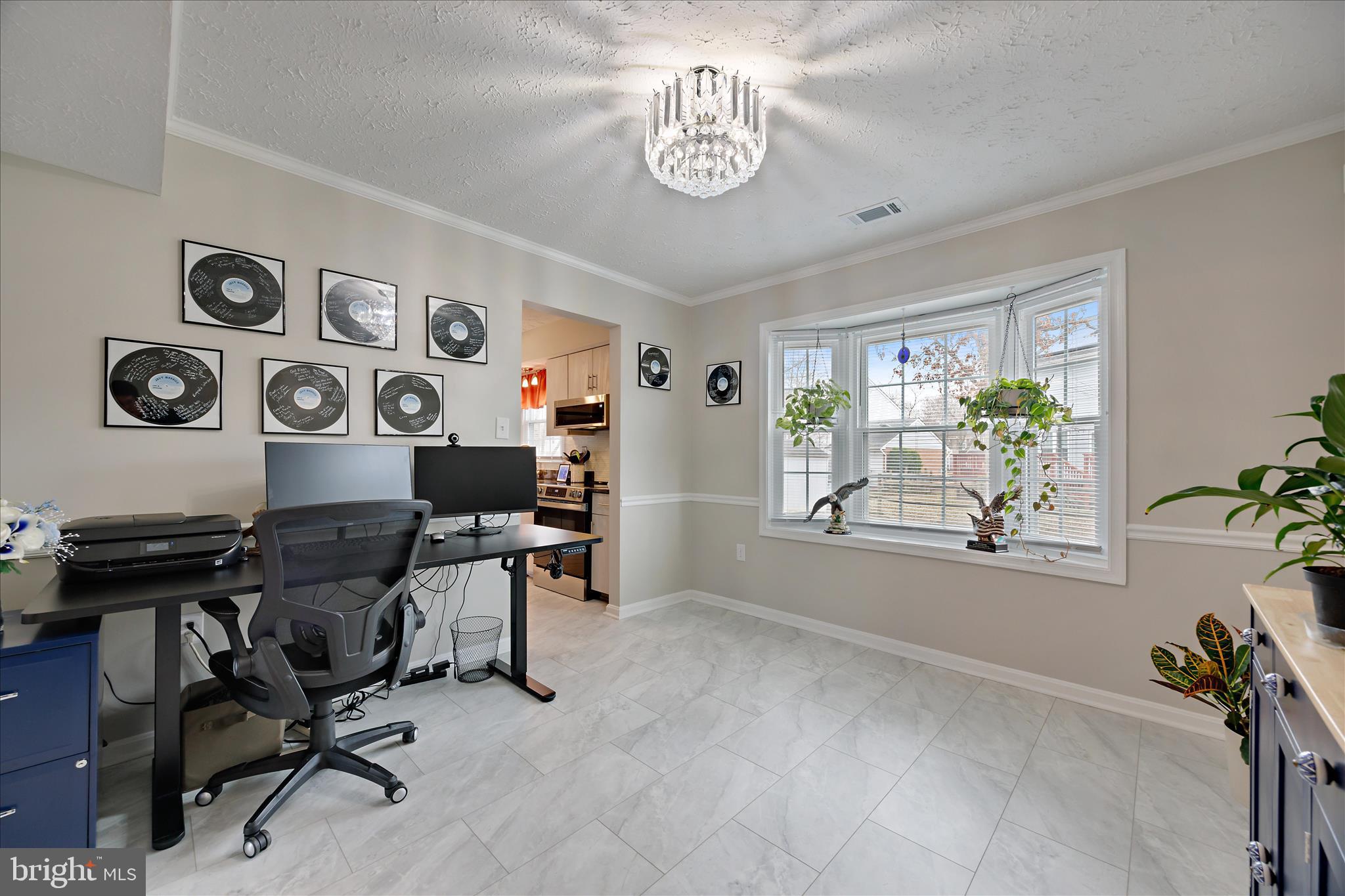 WESTLAKE VILLAGE - Residential