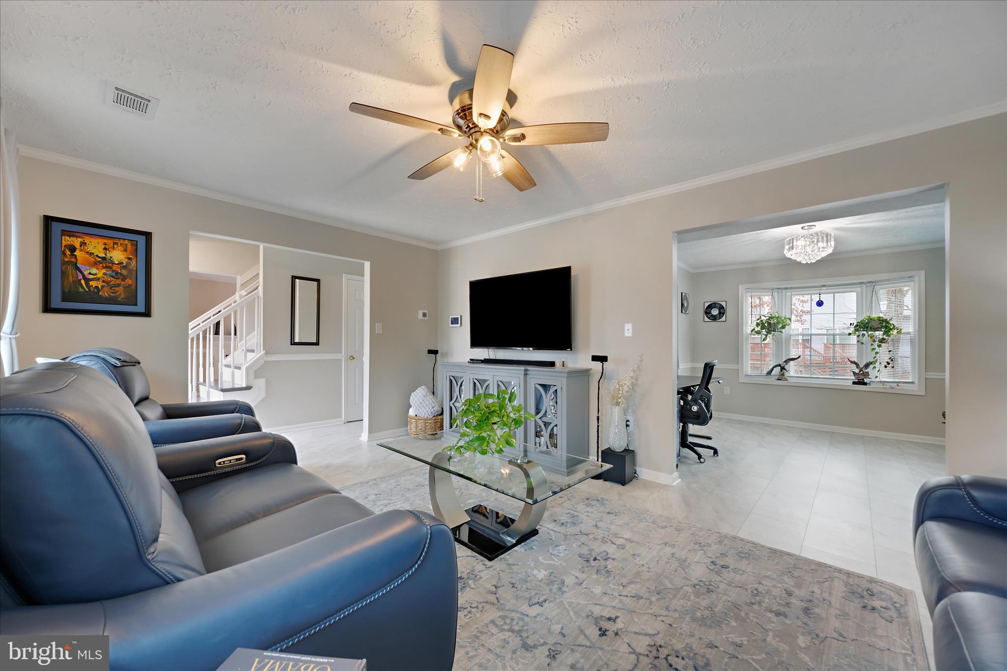 WESTLAKE VILLAGE - Residential