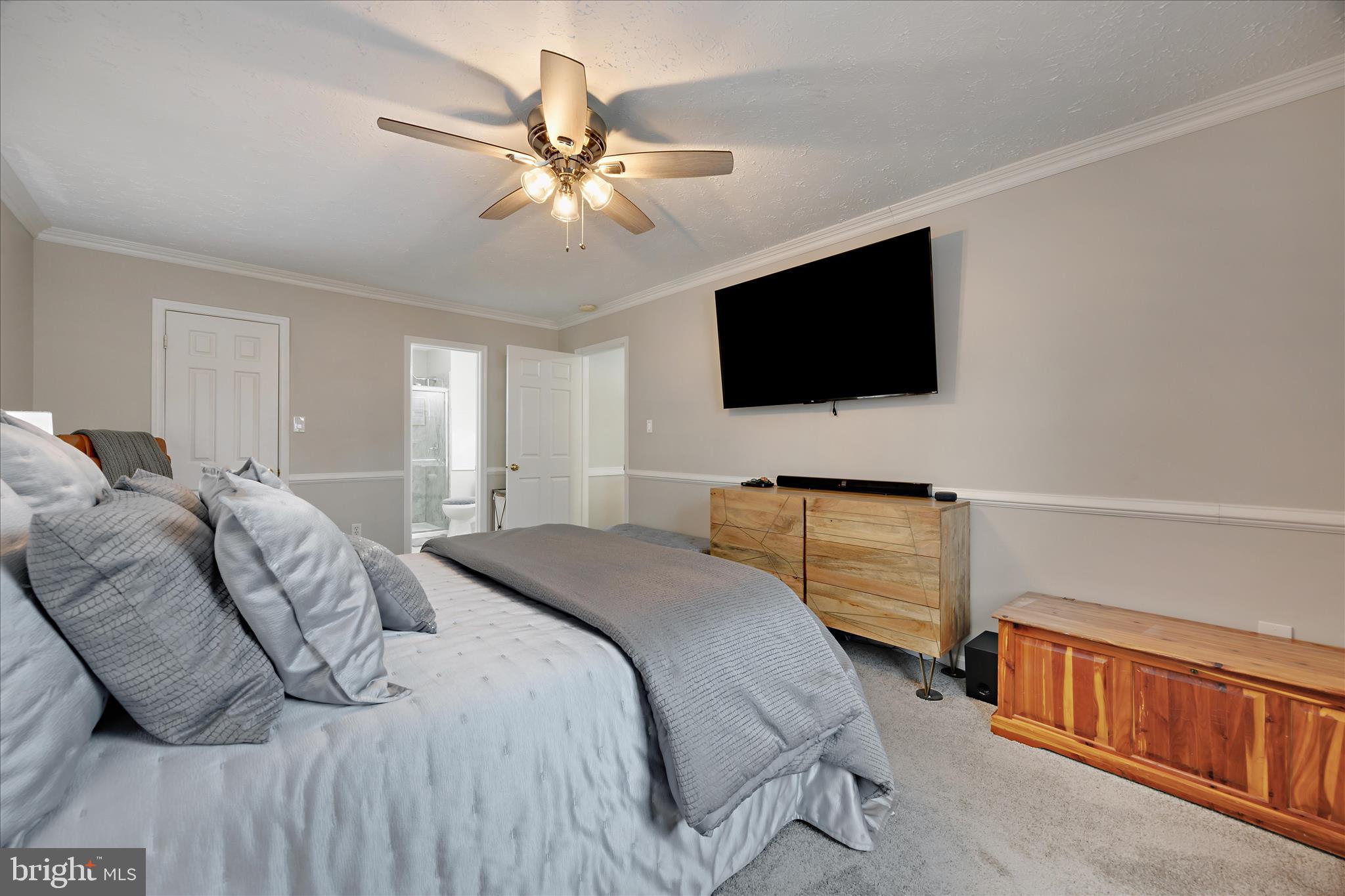 WESTLAKE VILLAGE - Residential