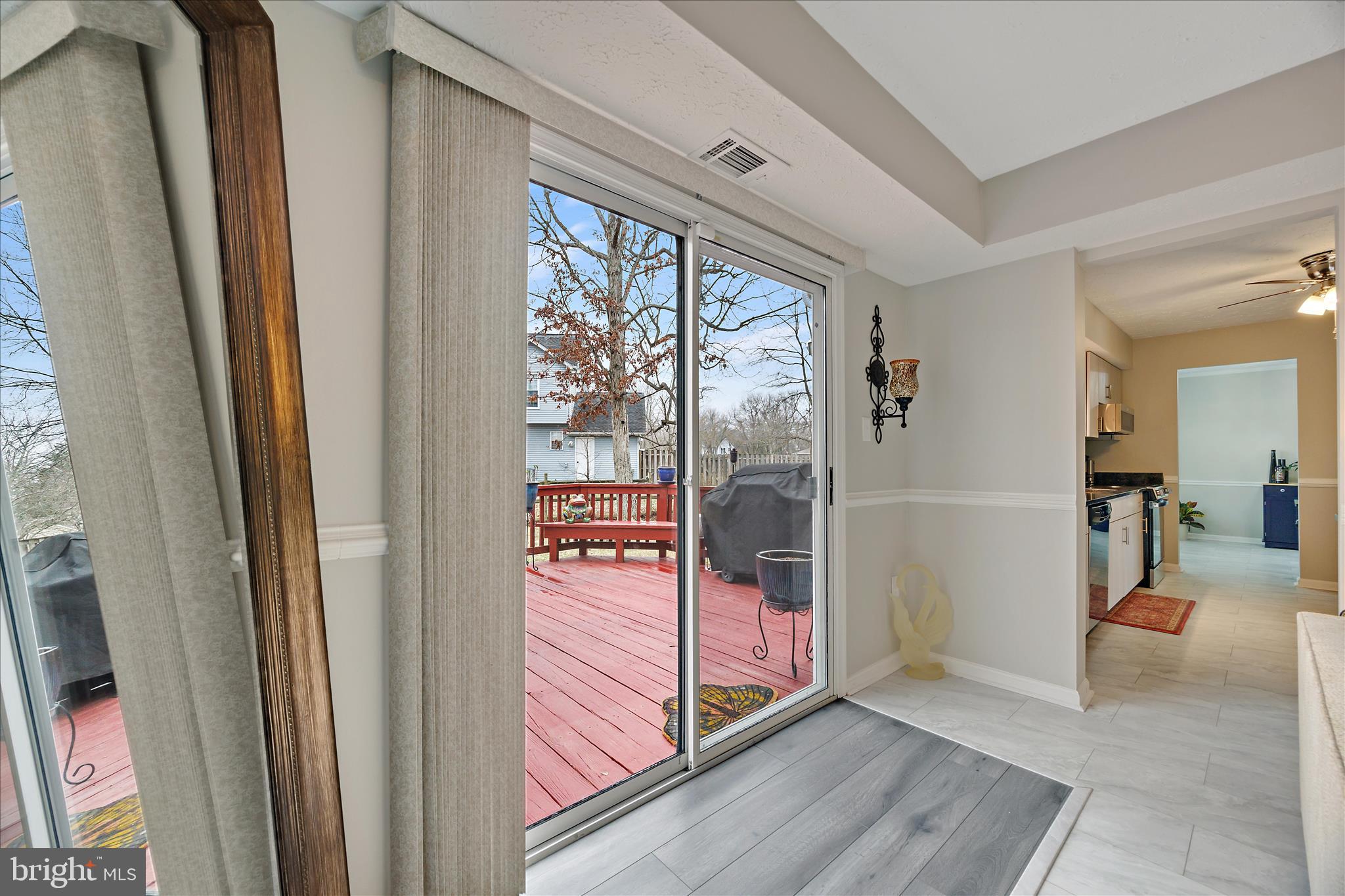 WESTLAKE VILLAGE - Residential