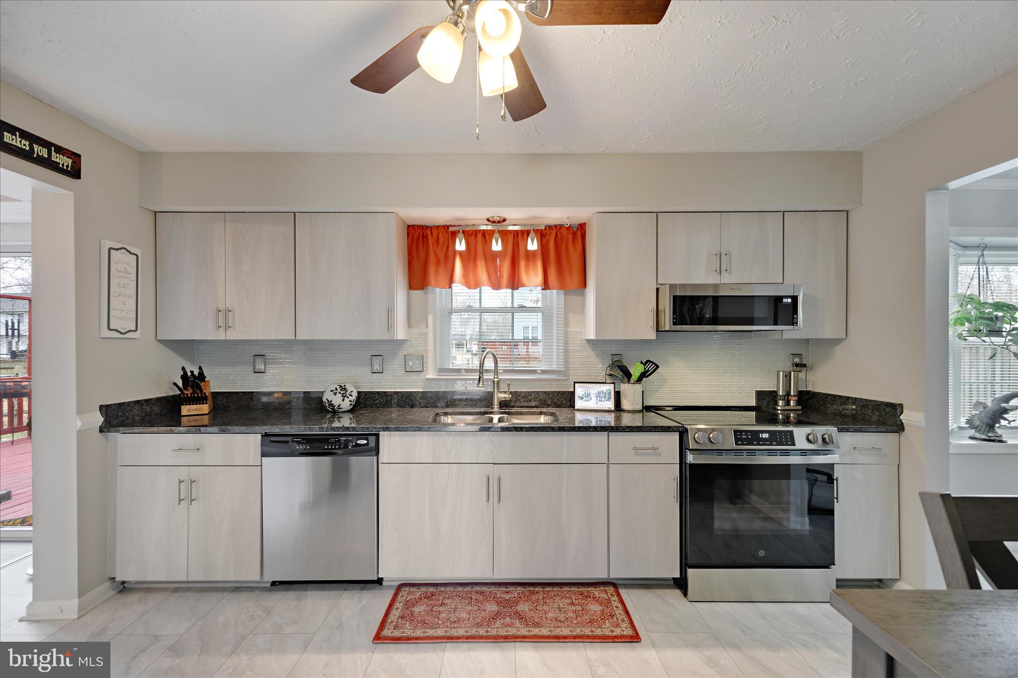 WESTLAKE VILLAGE - Residential