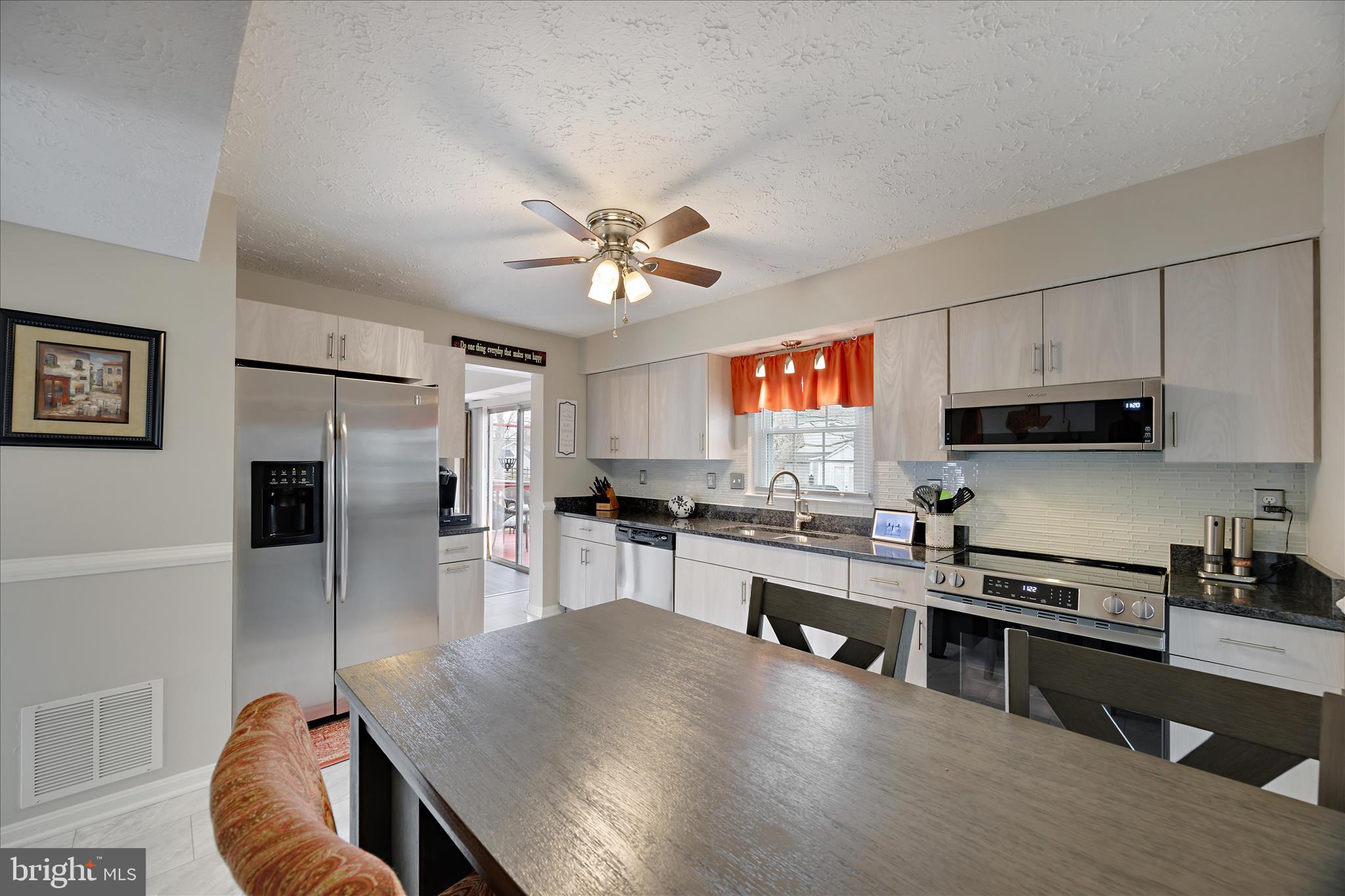 WESTLAKE VILLAGE - Residential