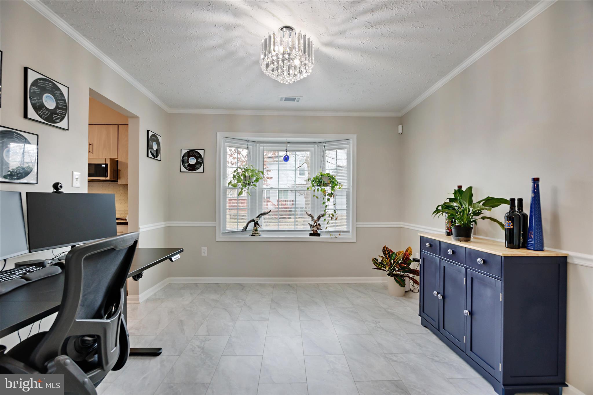 WESTLAKE VILLAGE - Residential