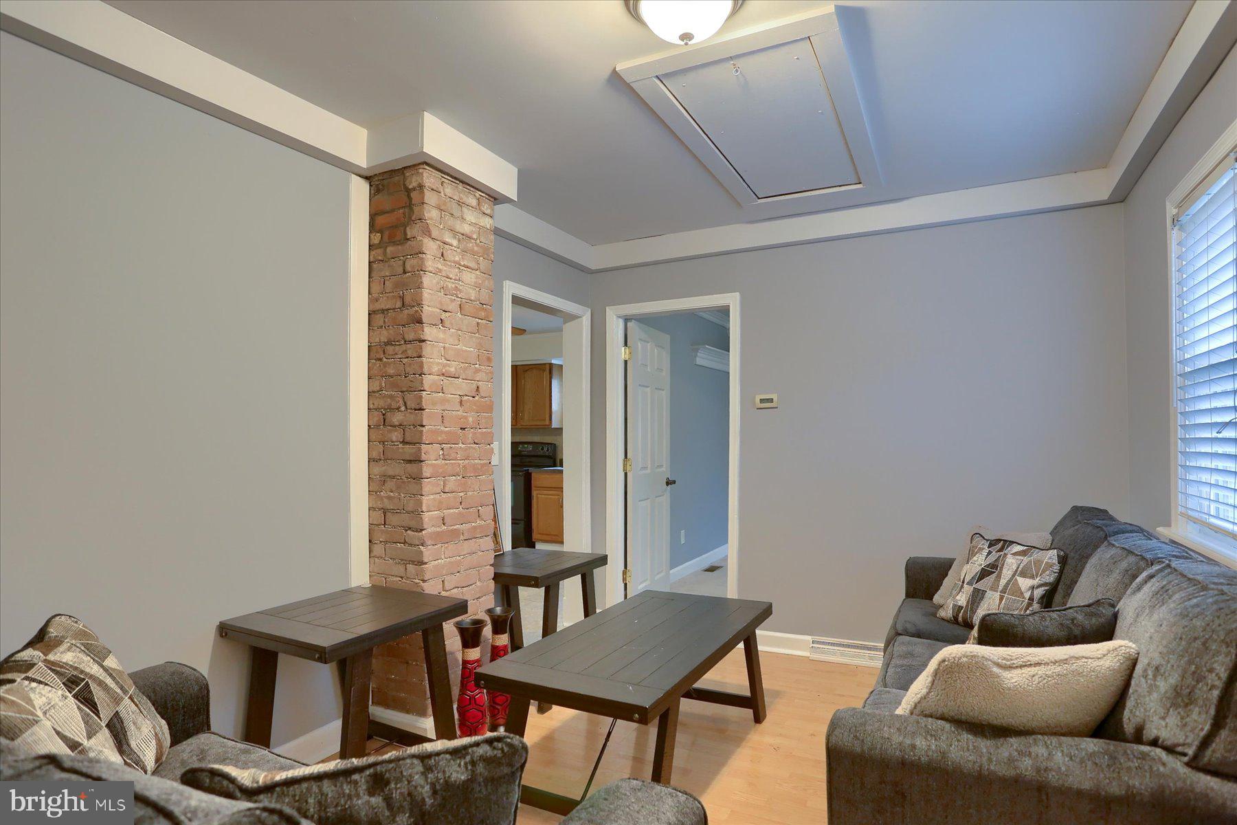 CORNWALL TOWNSHIP - Residential