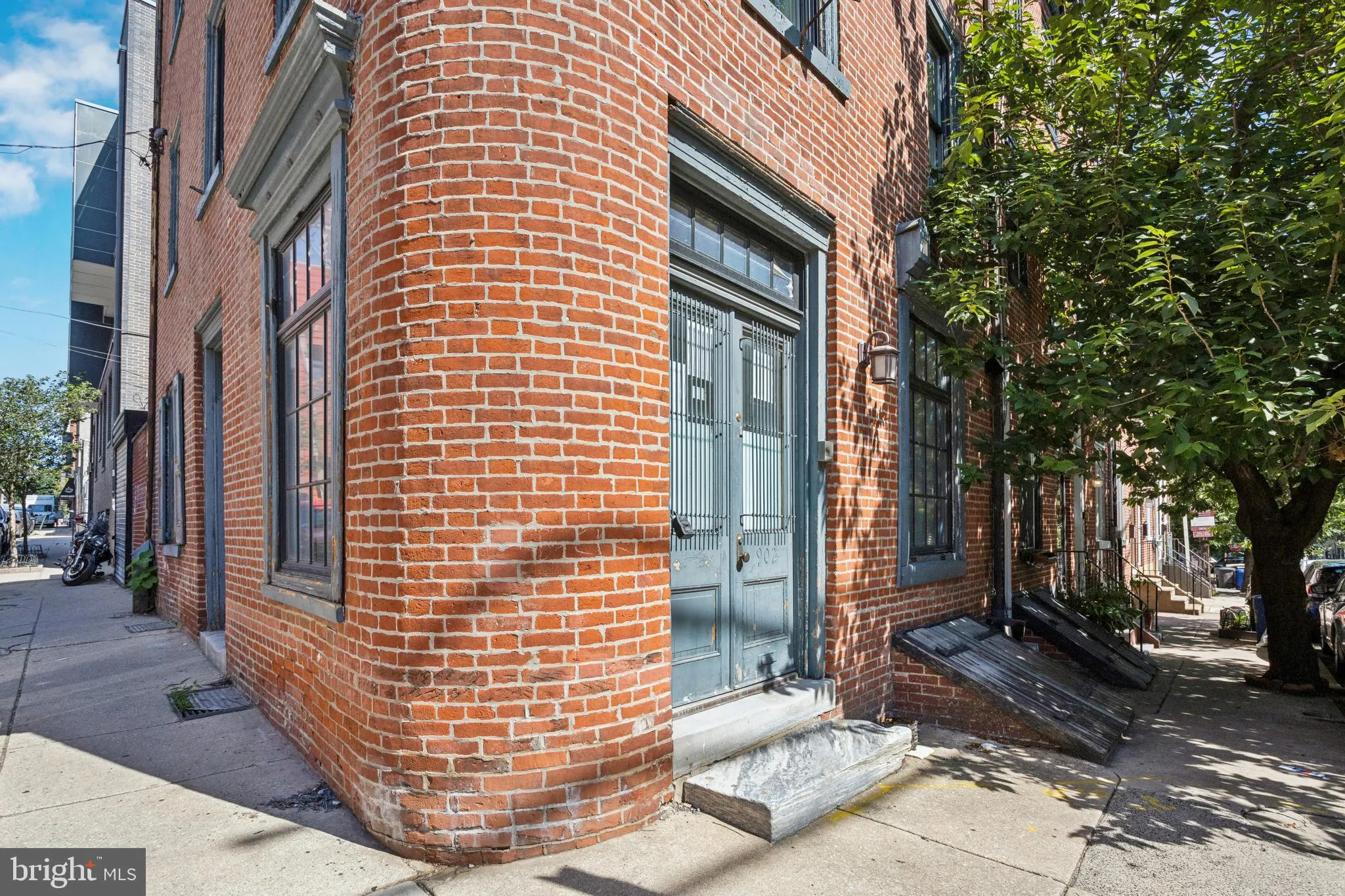 Philadelphia, Pennsylvania 19123, United States, 2 Bedrooms Bedrooms, ,2 BathroomsBathrooms,Residential,Pending,112146