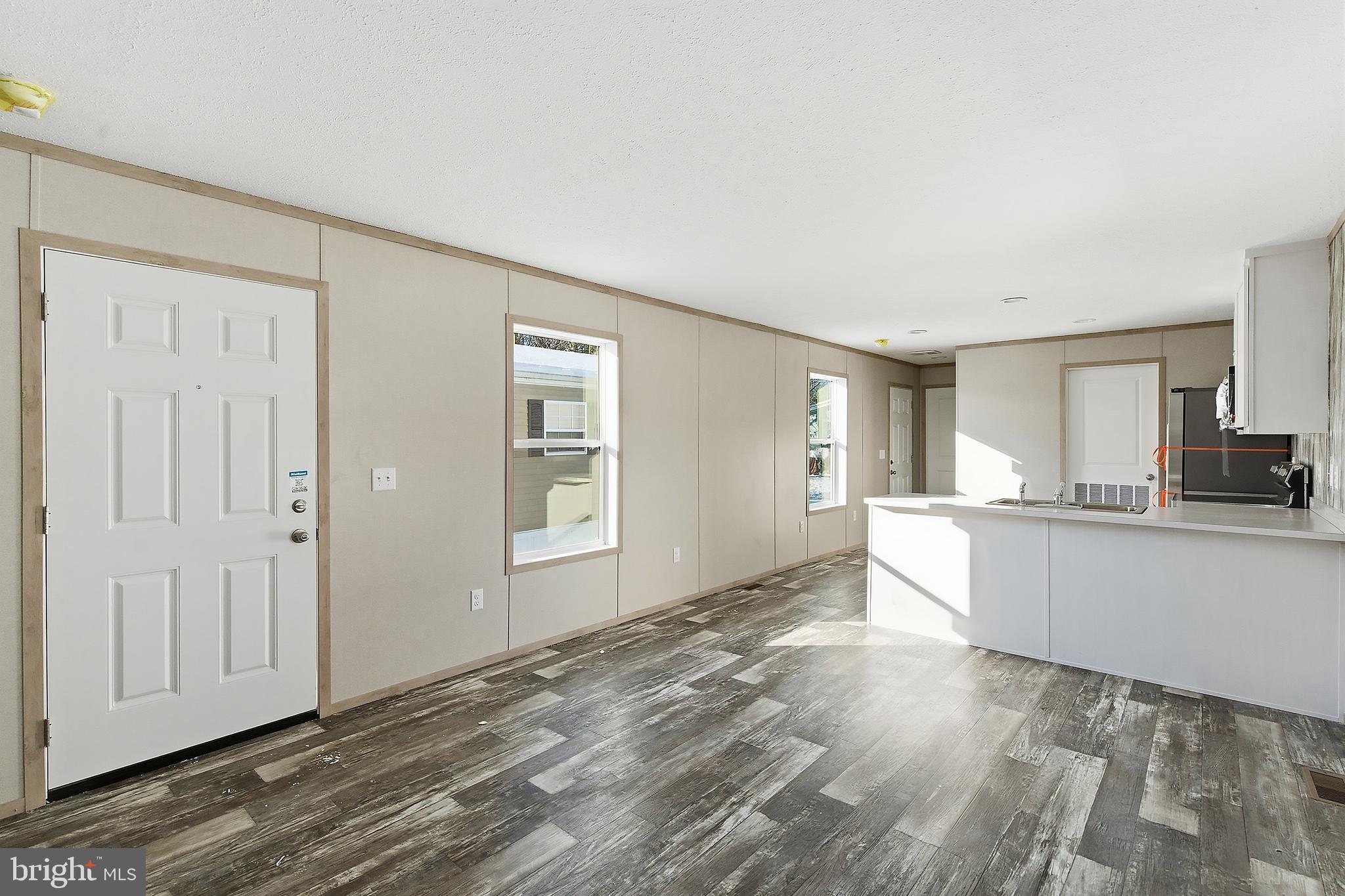 20 MARCIA MEMORIAL CIRCLE