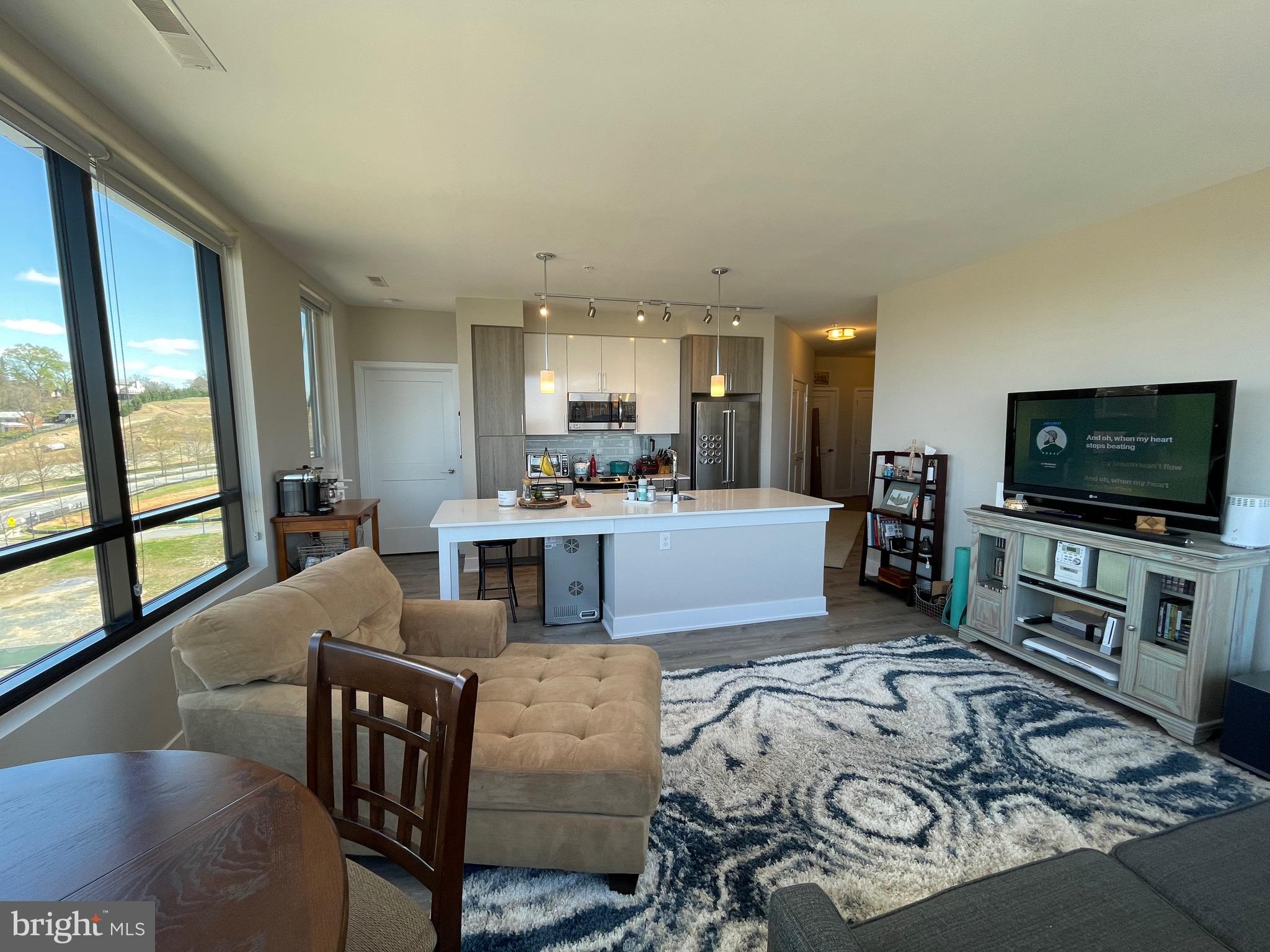 OXON HILL - Residential Lease