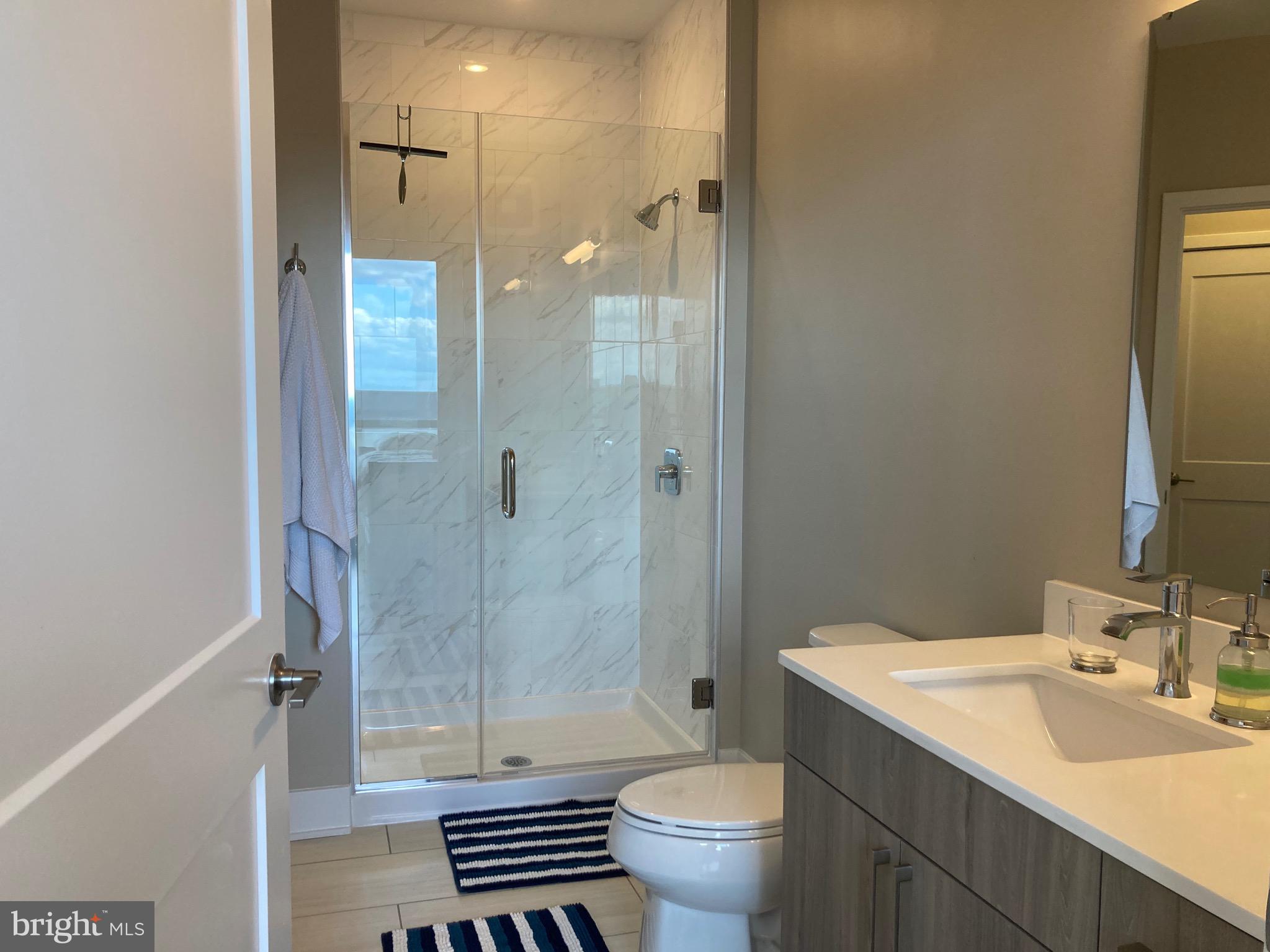 OXON HILL - Residential Lease