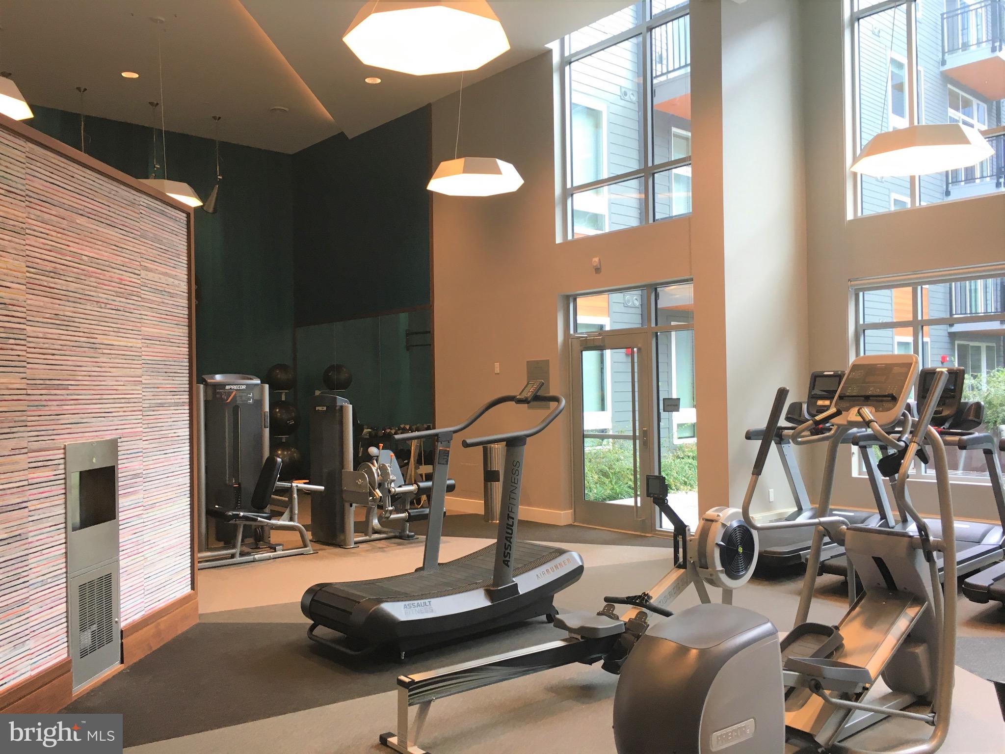 OXON HILL - Residential Lease