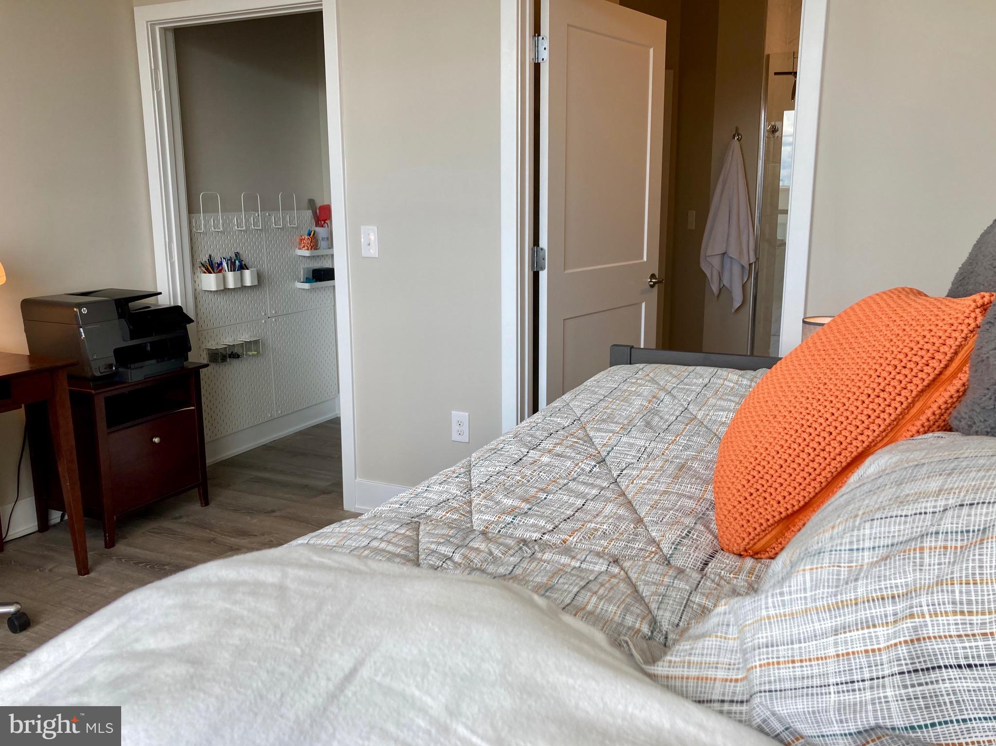 OXON HILL - Residential Lease