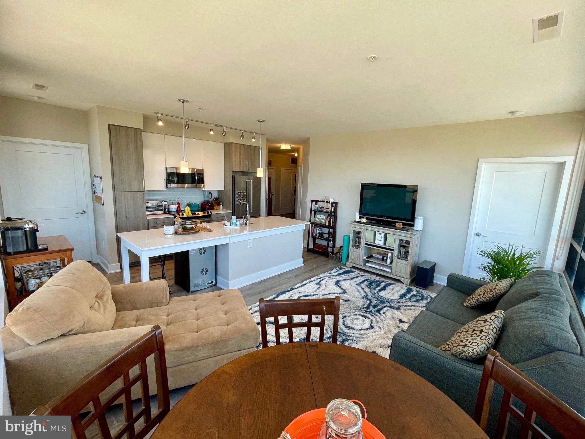 OXON HILL - Residential Lease