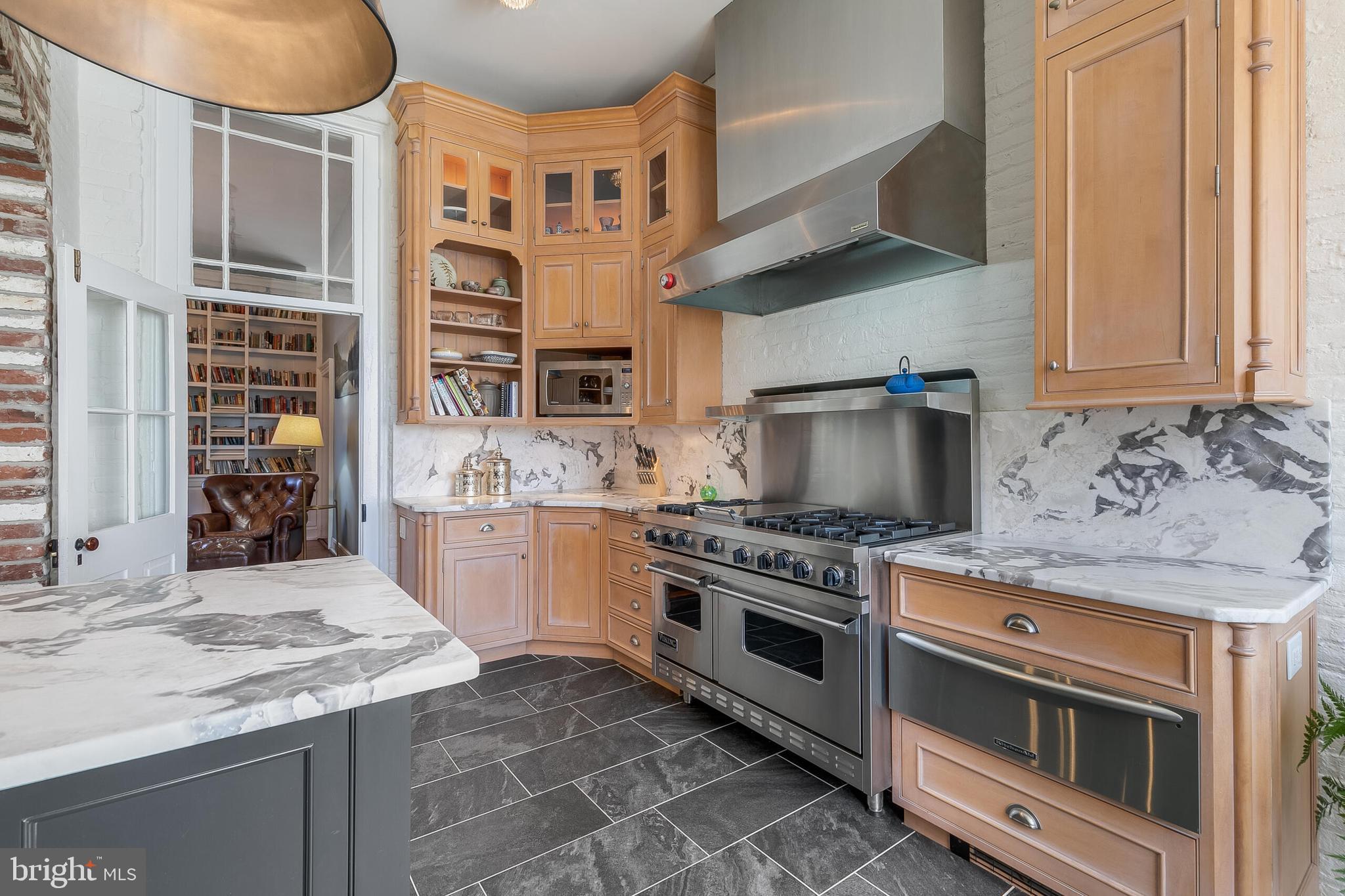 HISTORIC DISTRICT - Residential