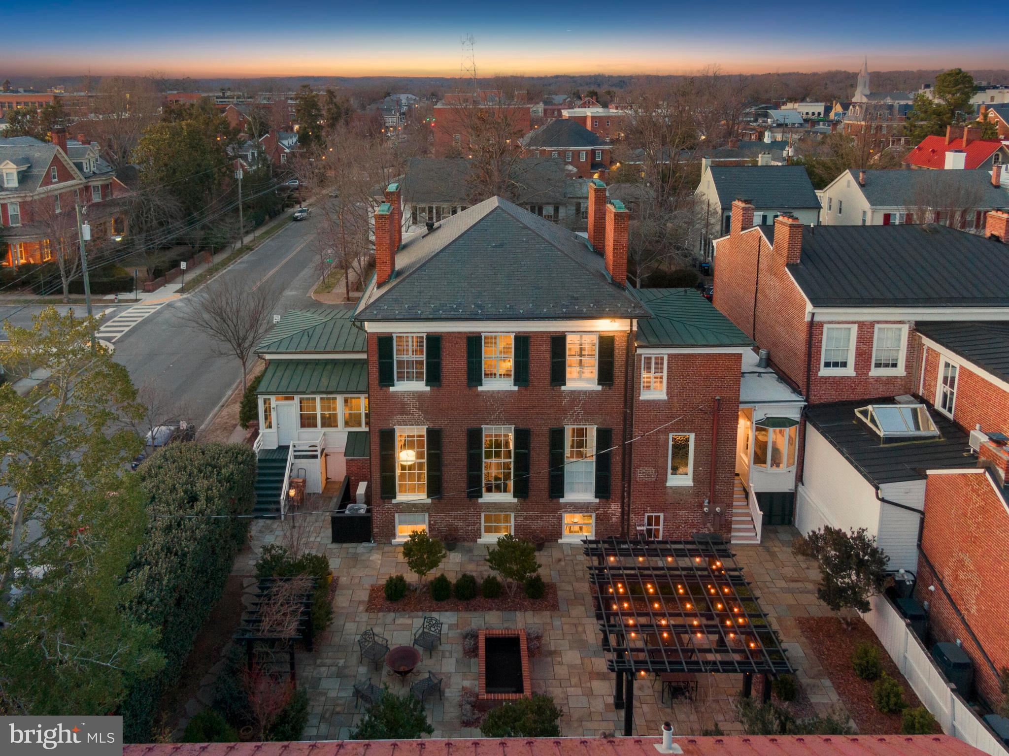 HISTORIC DISTRICT - Residential