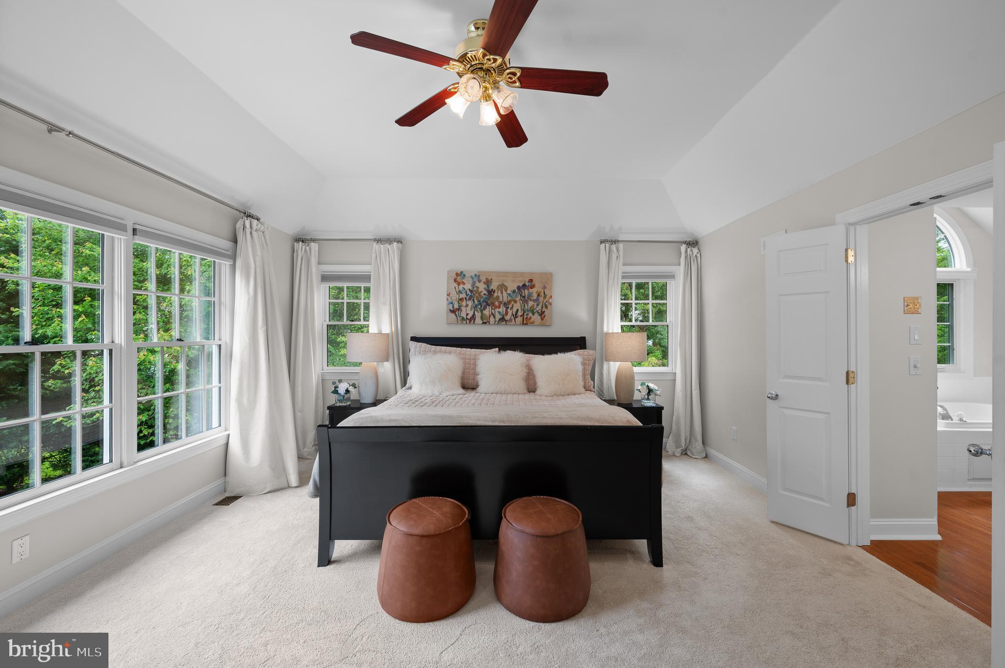 TREYBURN - Residential