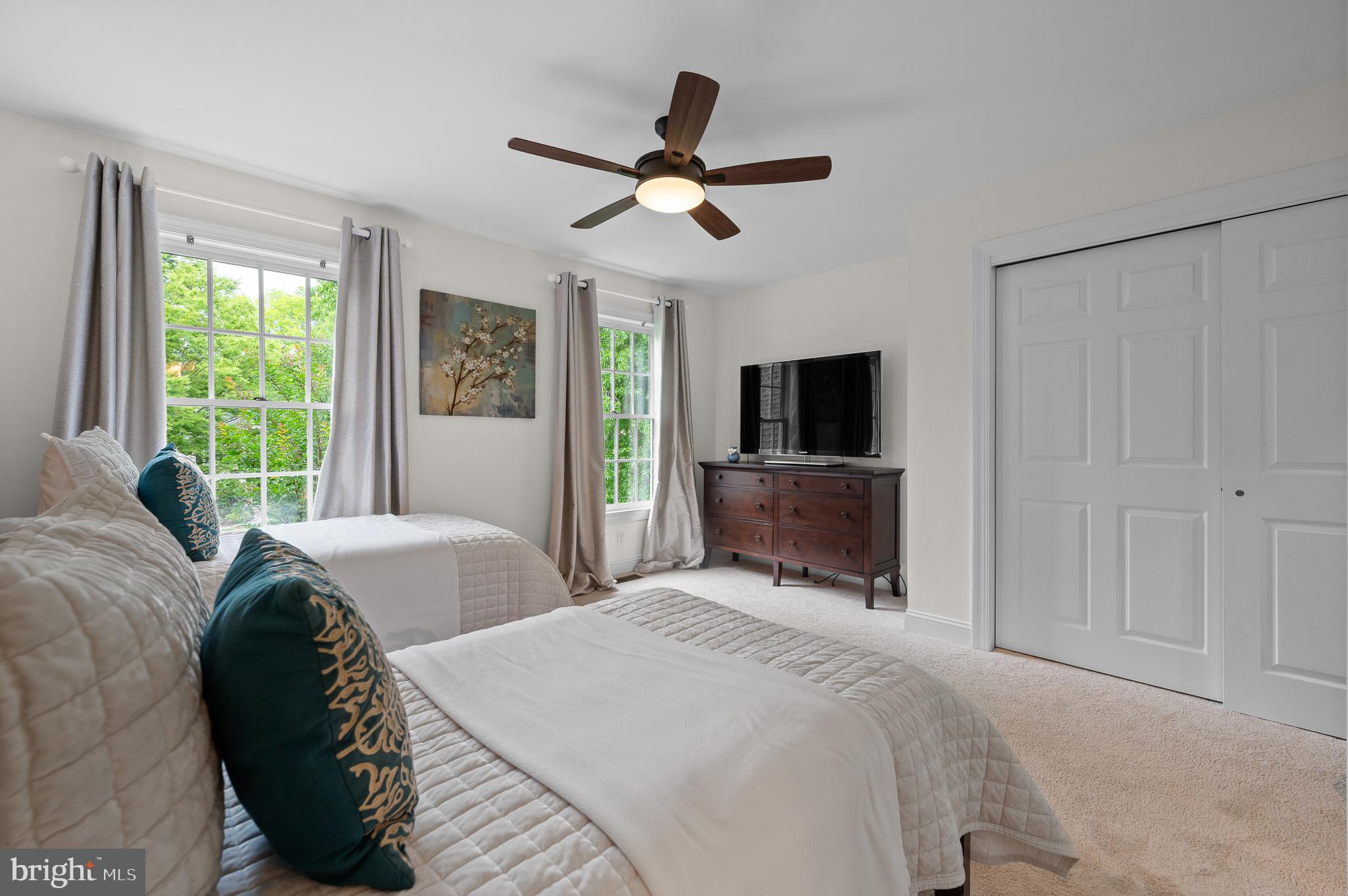 TREYBURN - Residential