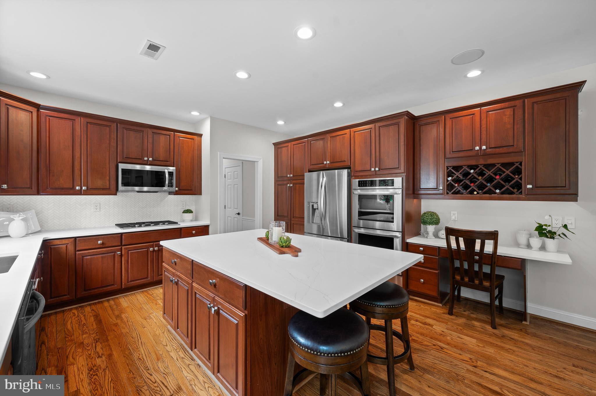 TREYBURN - Residential