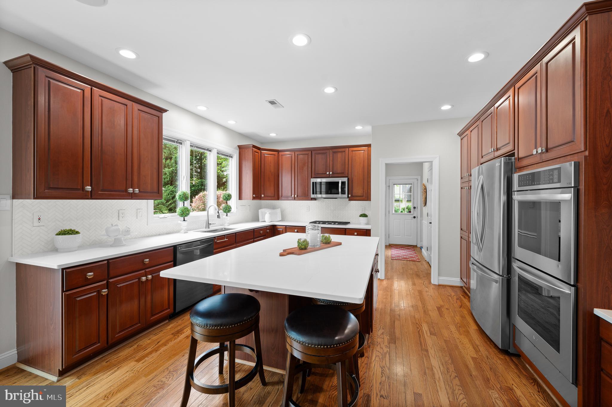 TREYBURN - Residential