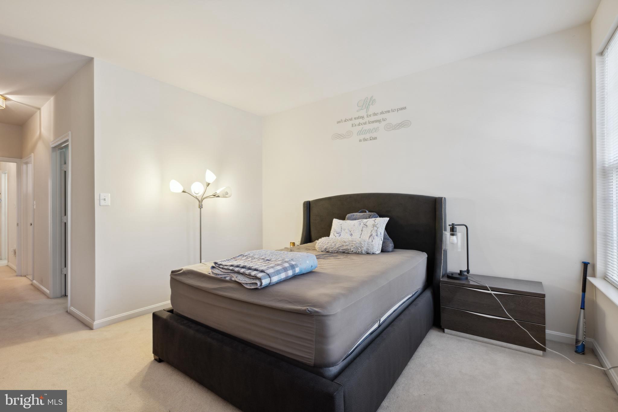 WESTBRIAR PLAZA - Residential Lease