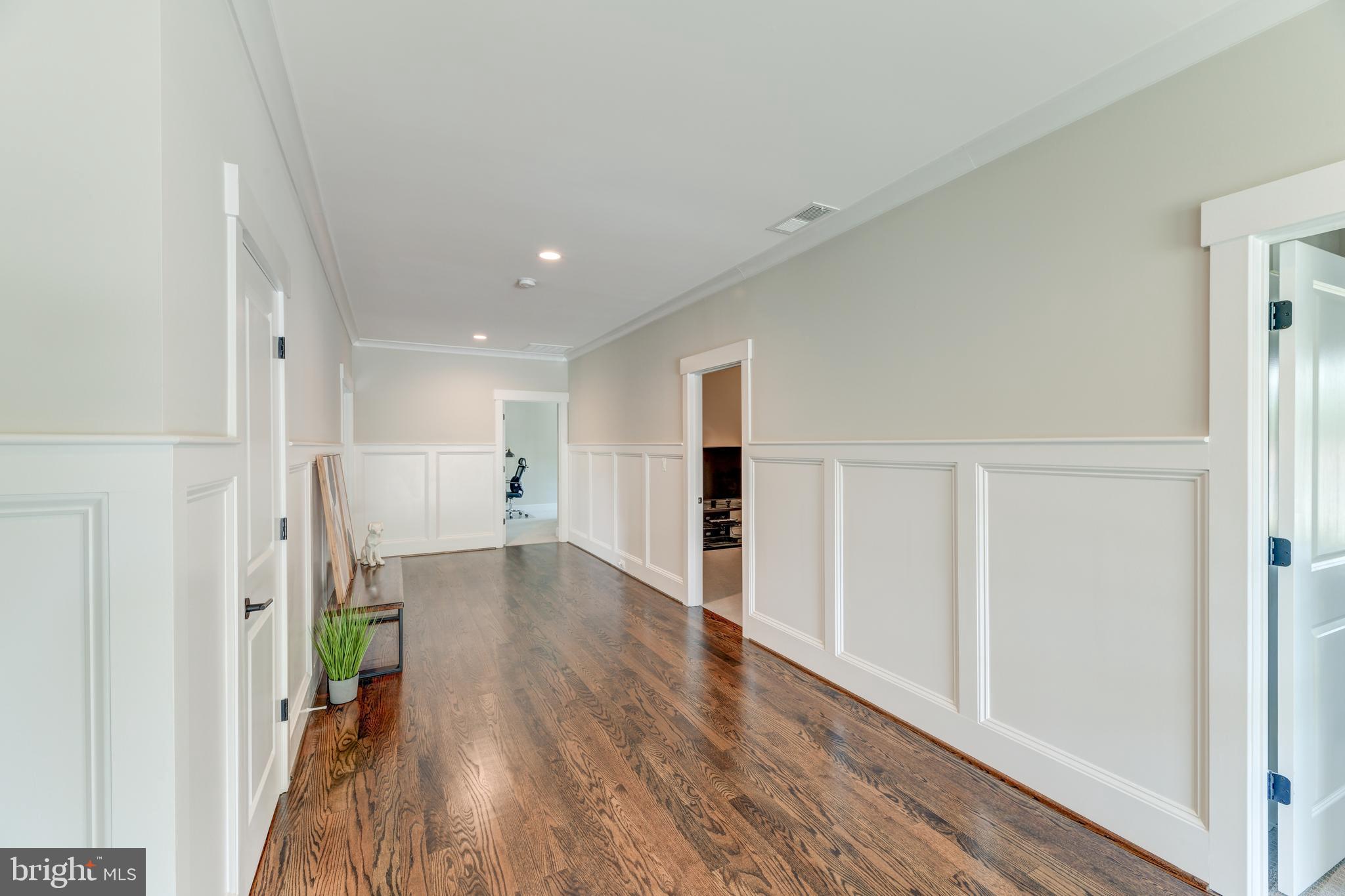 CHESTERBROOK GARDENS - Residential