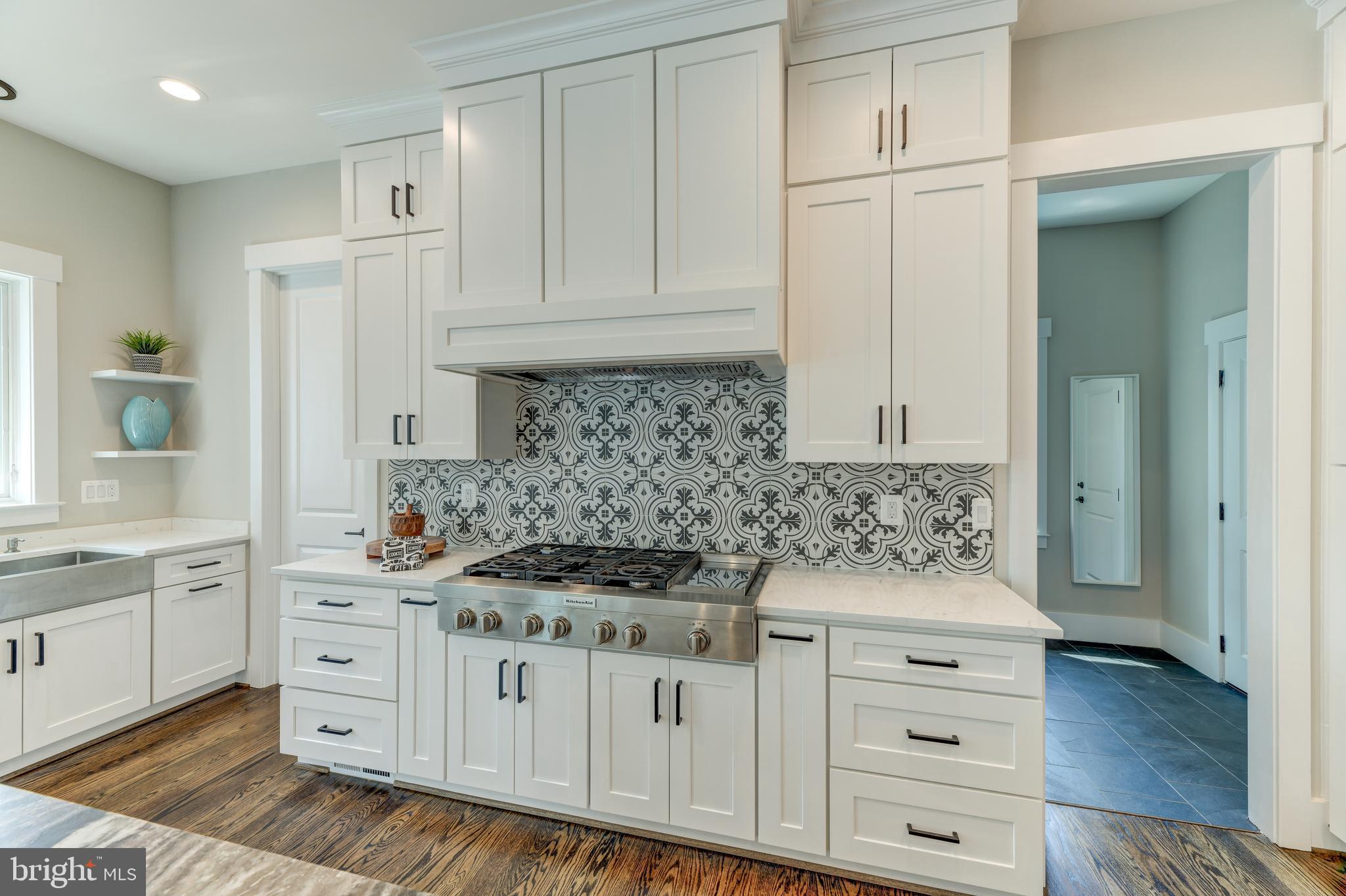 CHESTERBROOK GARDENS - Residential