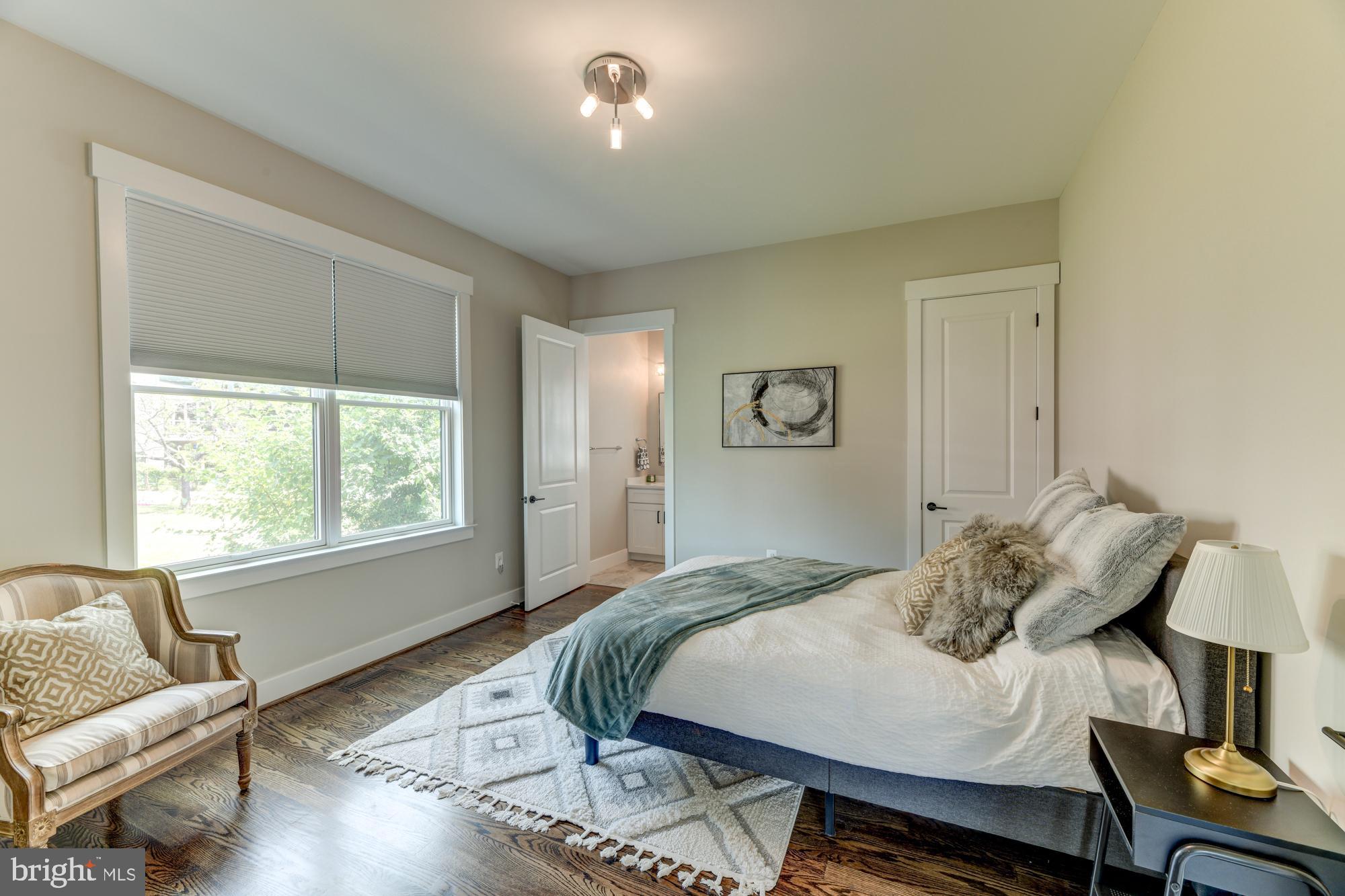 CHESTERBROOK GARDENS - Residential