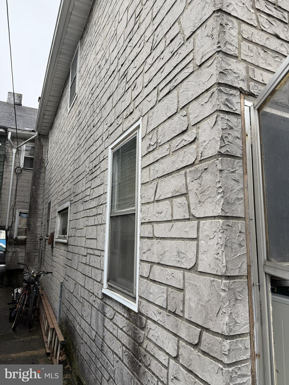 221 E GUILFORD STREET