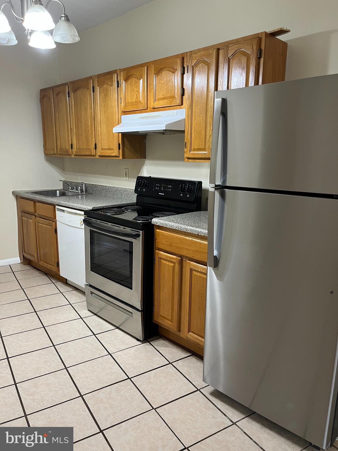 CONSHOHOCKEN - Residential Lease