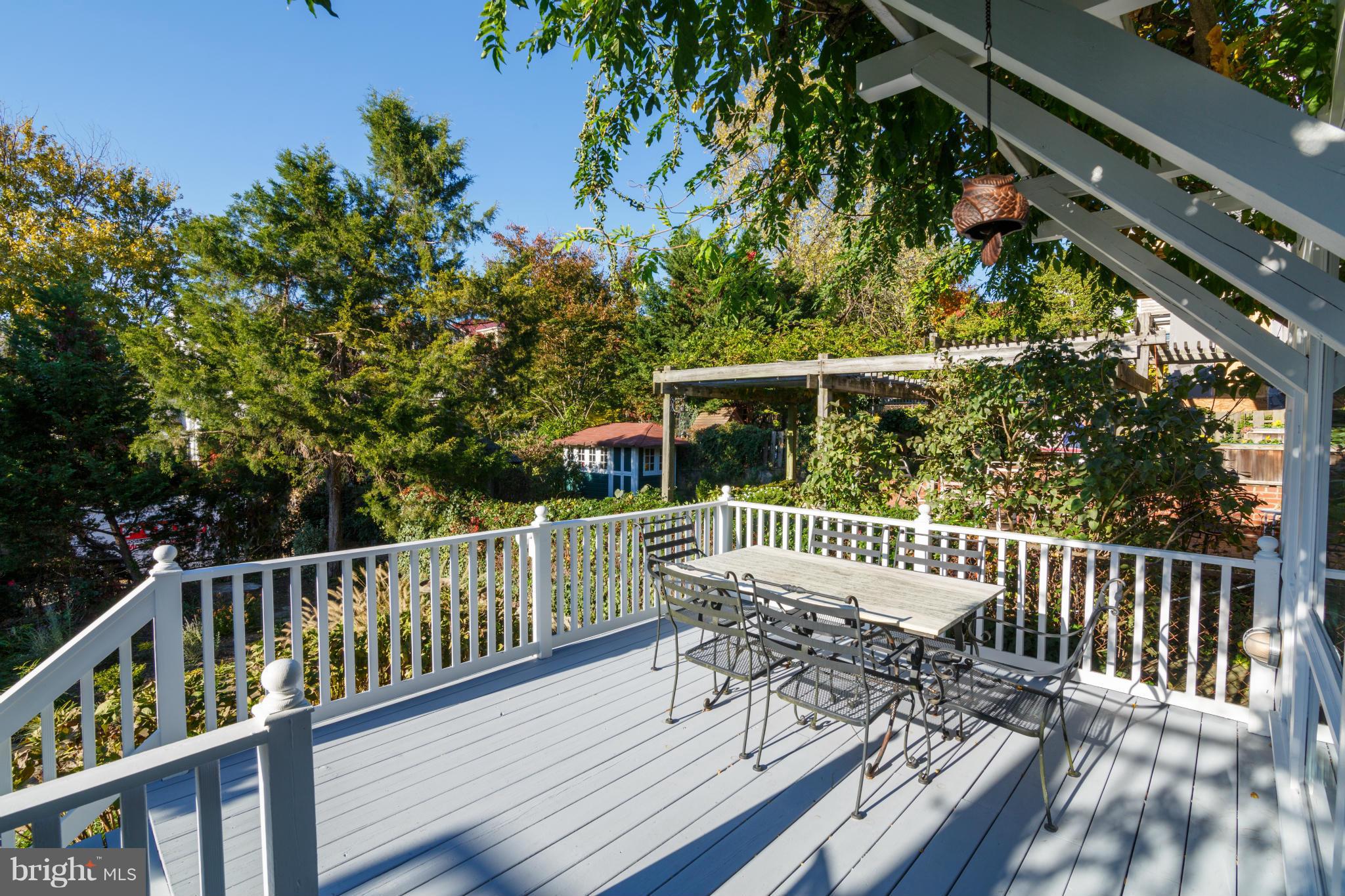 HISTORIC DISTRICT - Residential